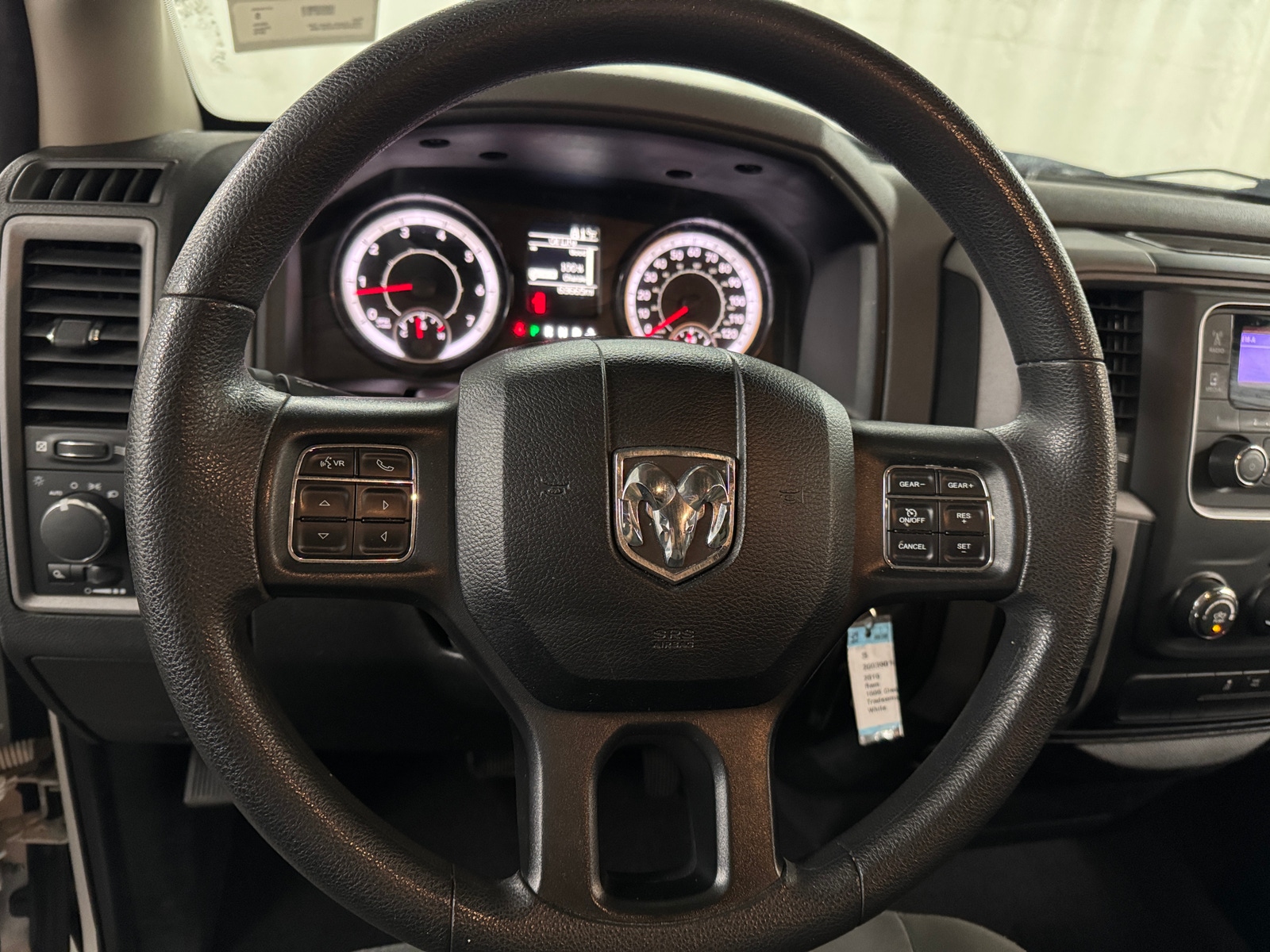 Thumbnail: 2019 RAM 1500 Classic - 5