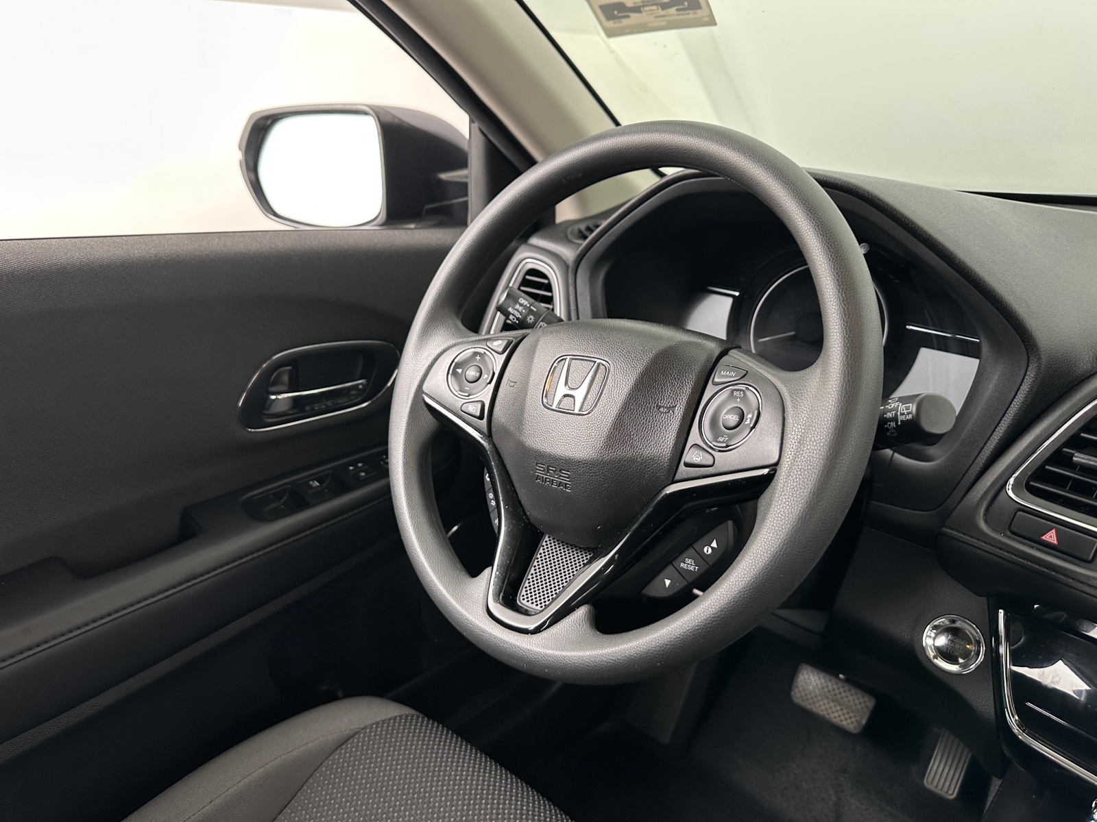 Thumbnail: 2019 Honda HR-V - 5