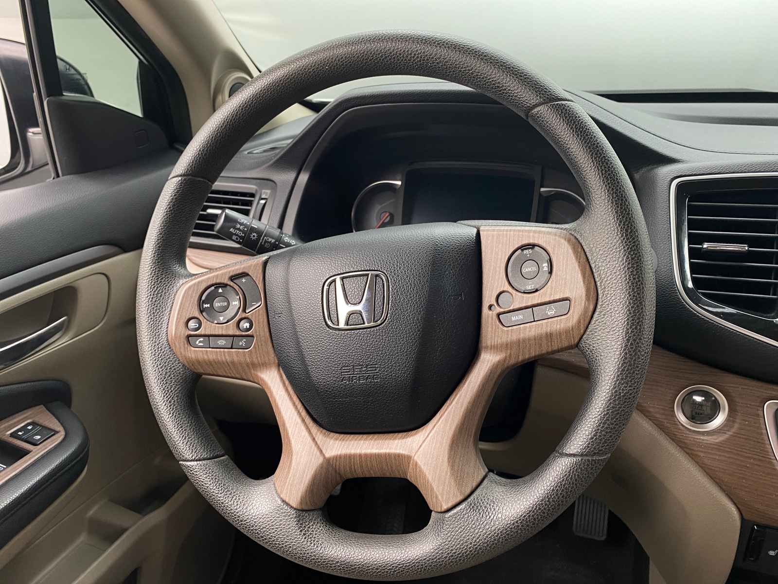Thumbnail: 2020 Honda Pilot - 5