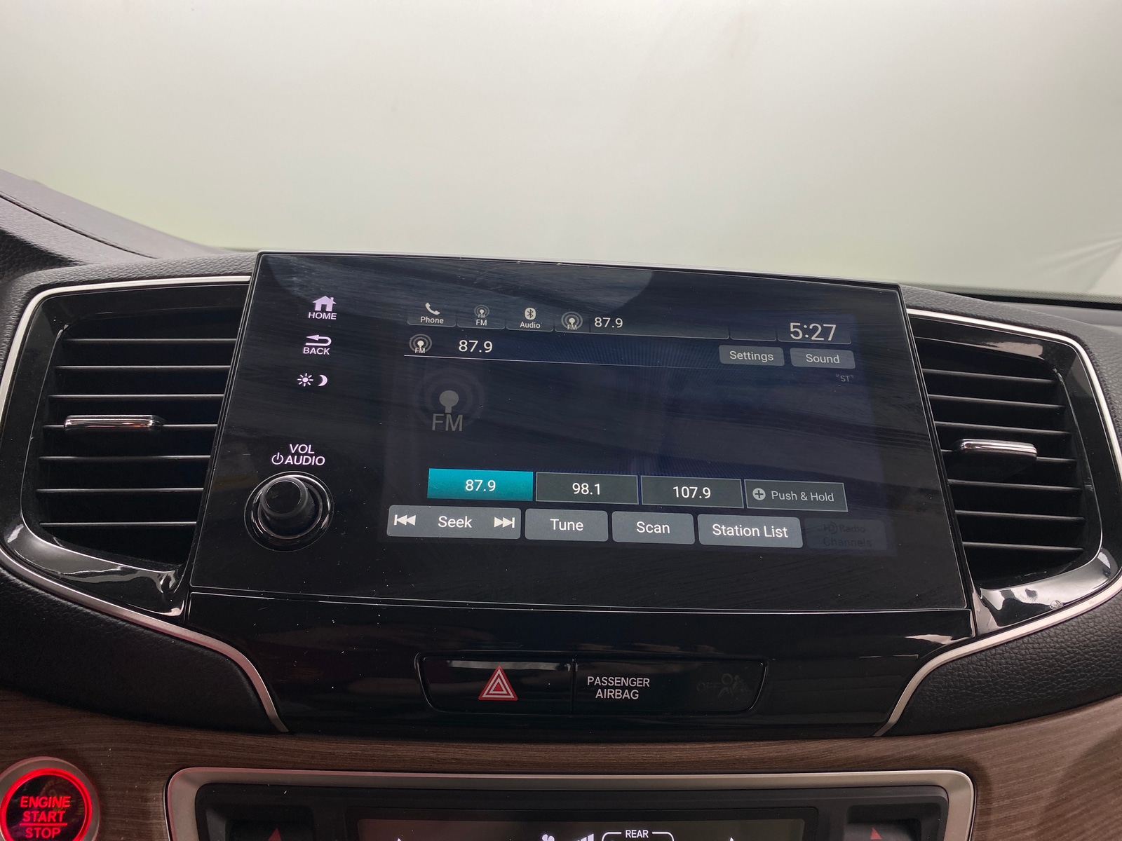 Thumbnail: 2020 Honda Pilot - 4