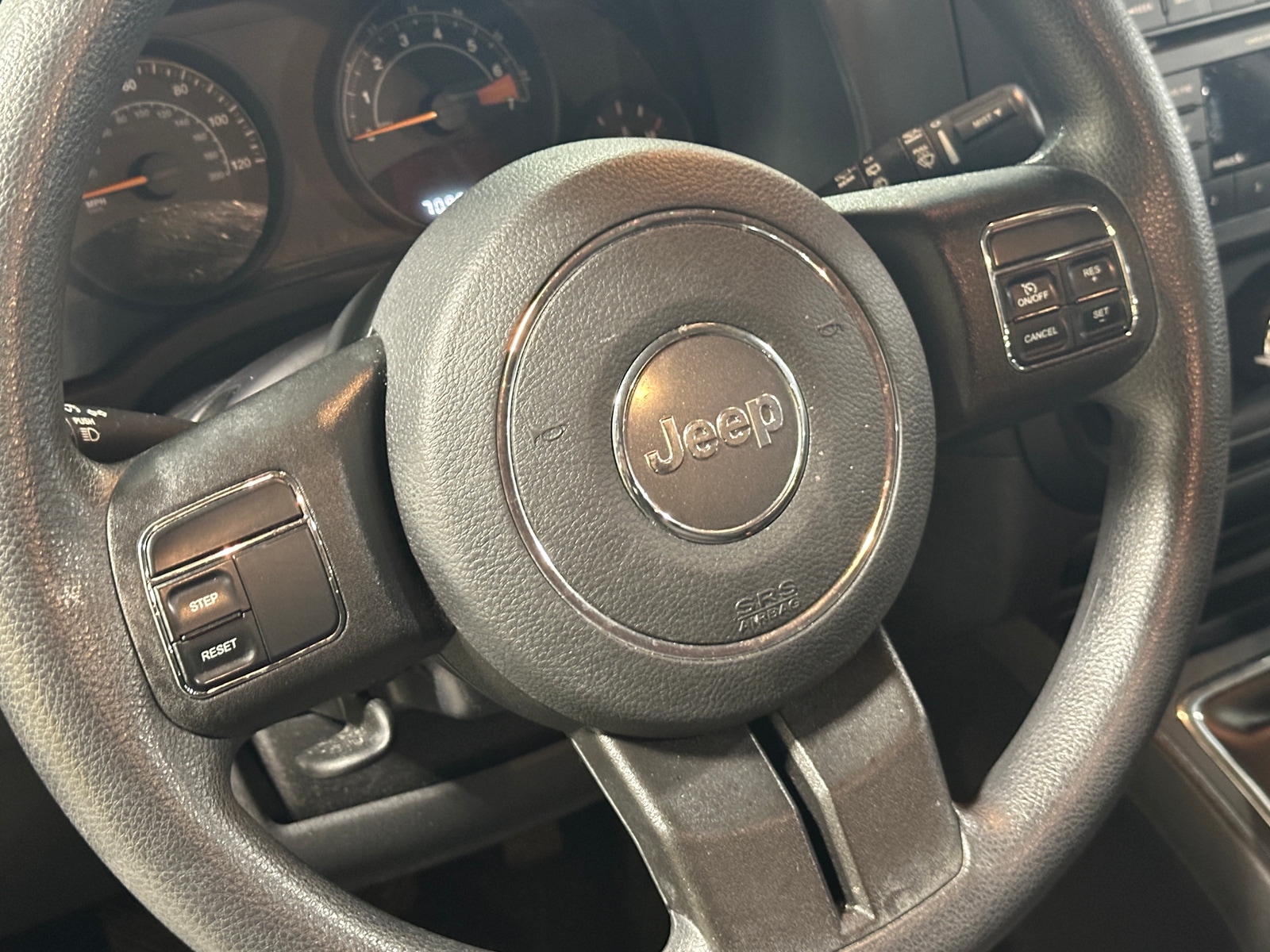 Thumbnail: 2016 Jeep Patriot - 5