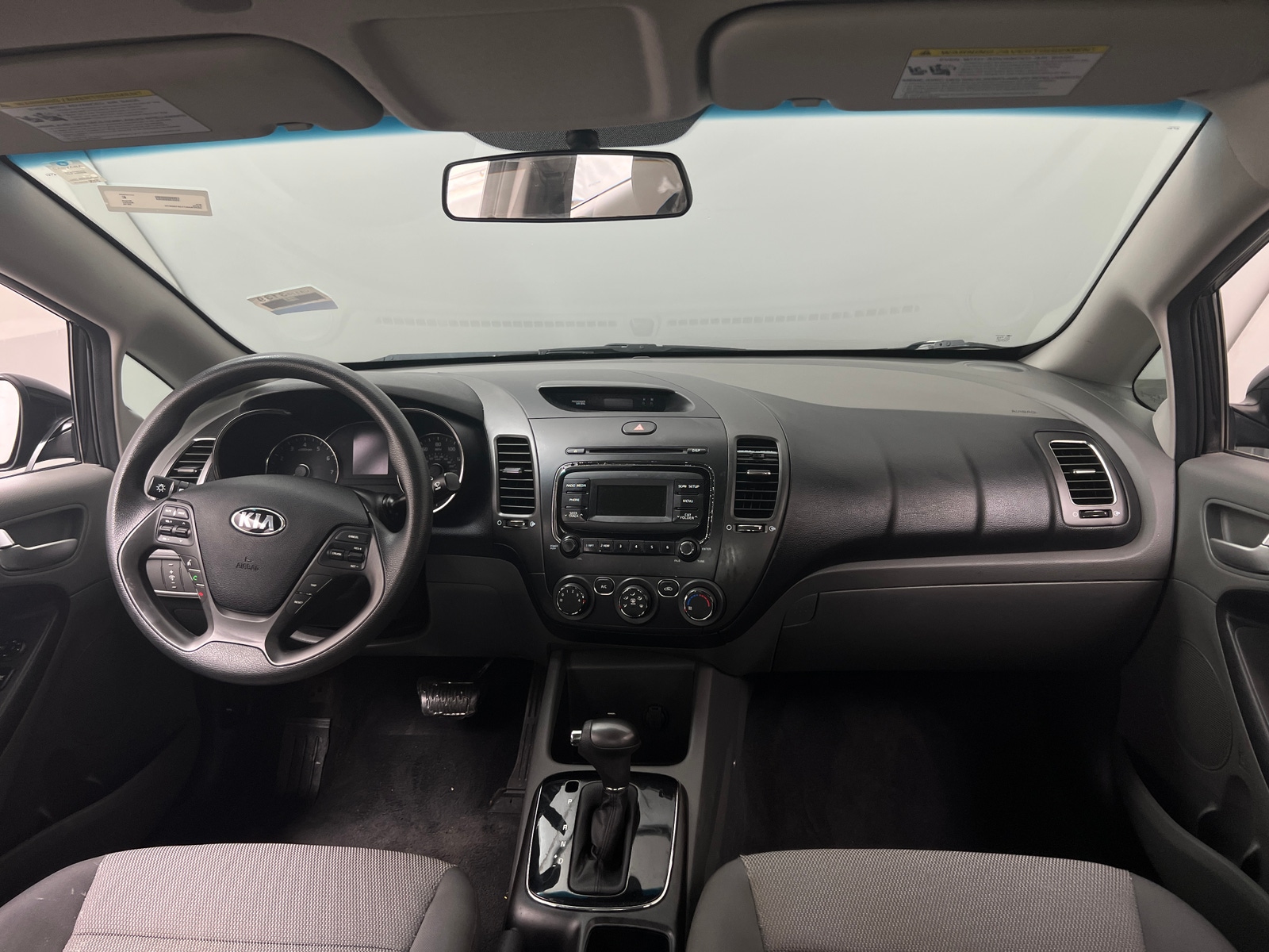 Thumbnail: 2018 Kia Forte - 3