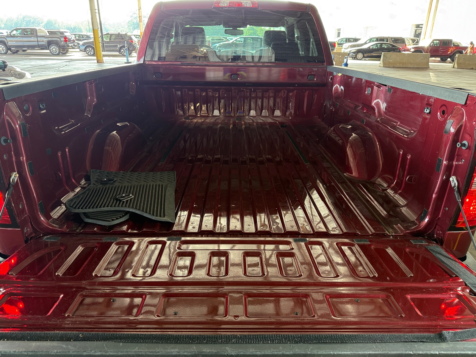 Thumbnail: 2014 Chevrolet Silverado 1500 - 7