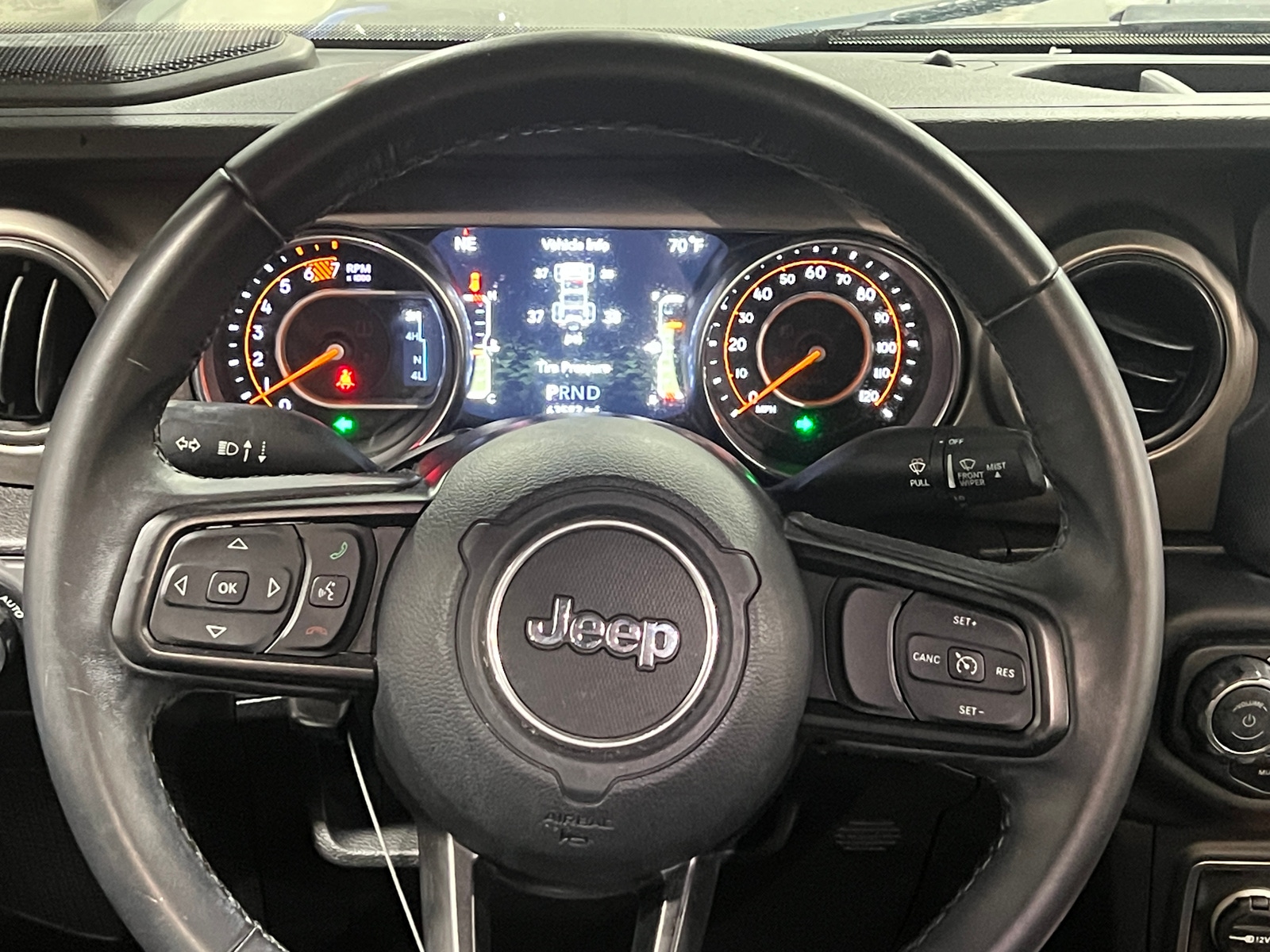 Thumbnail: 2021 Jeep Wrangler - 5