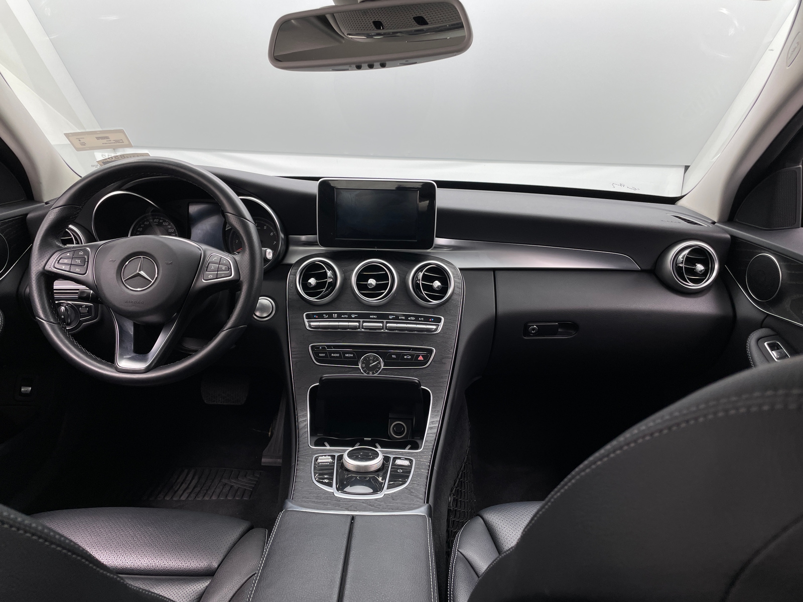 Thumbnail: 2017 Mercedes-Benz C-Class - 2