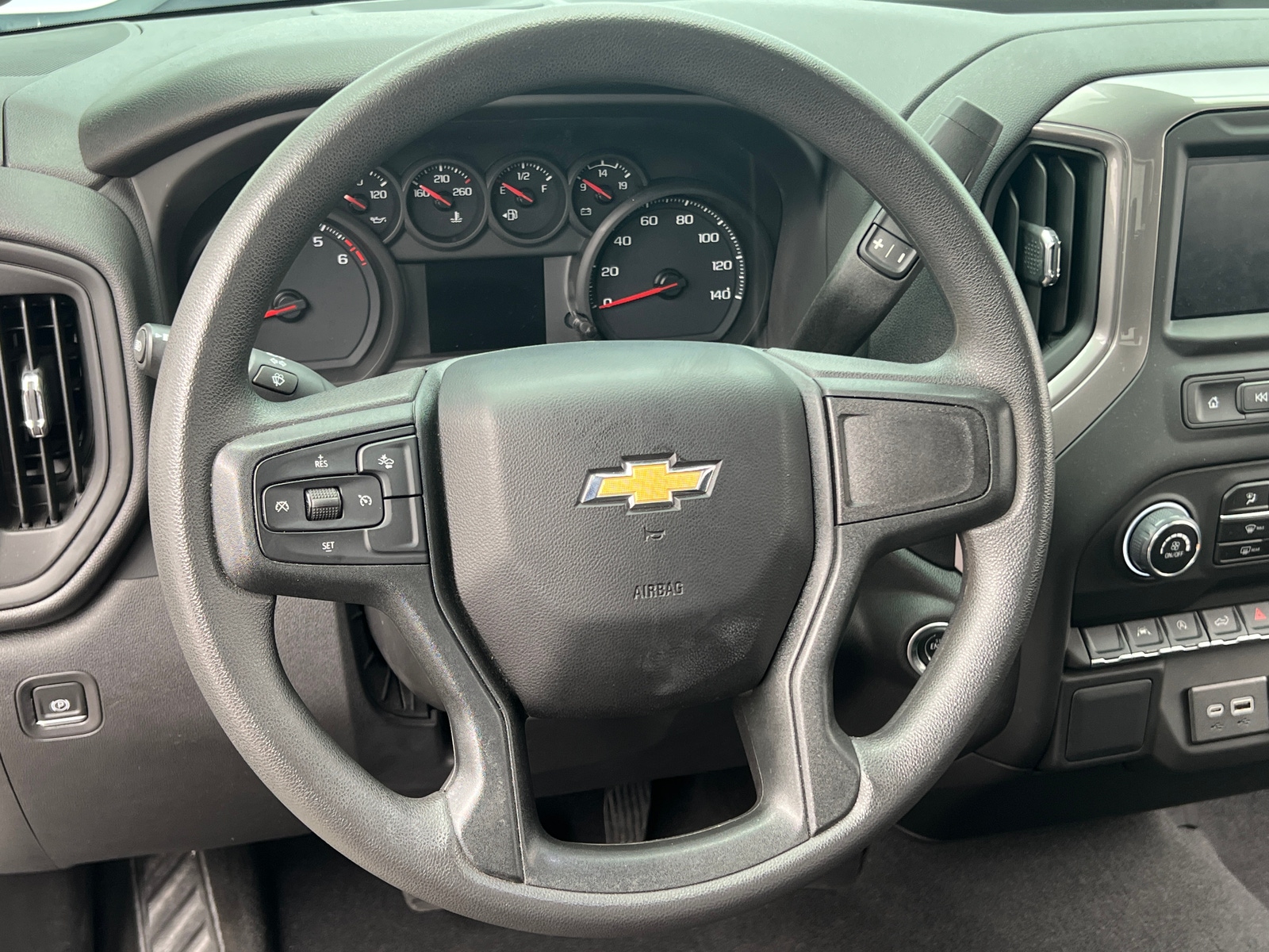 Thumbnail: 2024 Chevrolet Silverado 1500 - 5