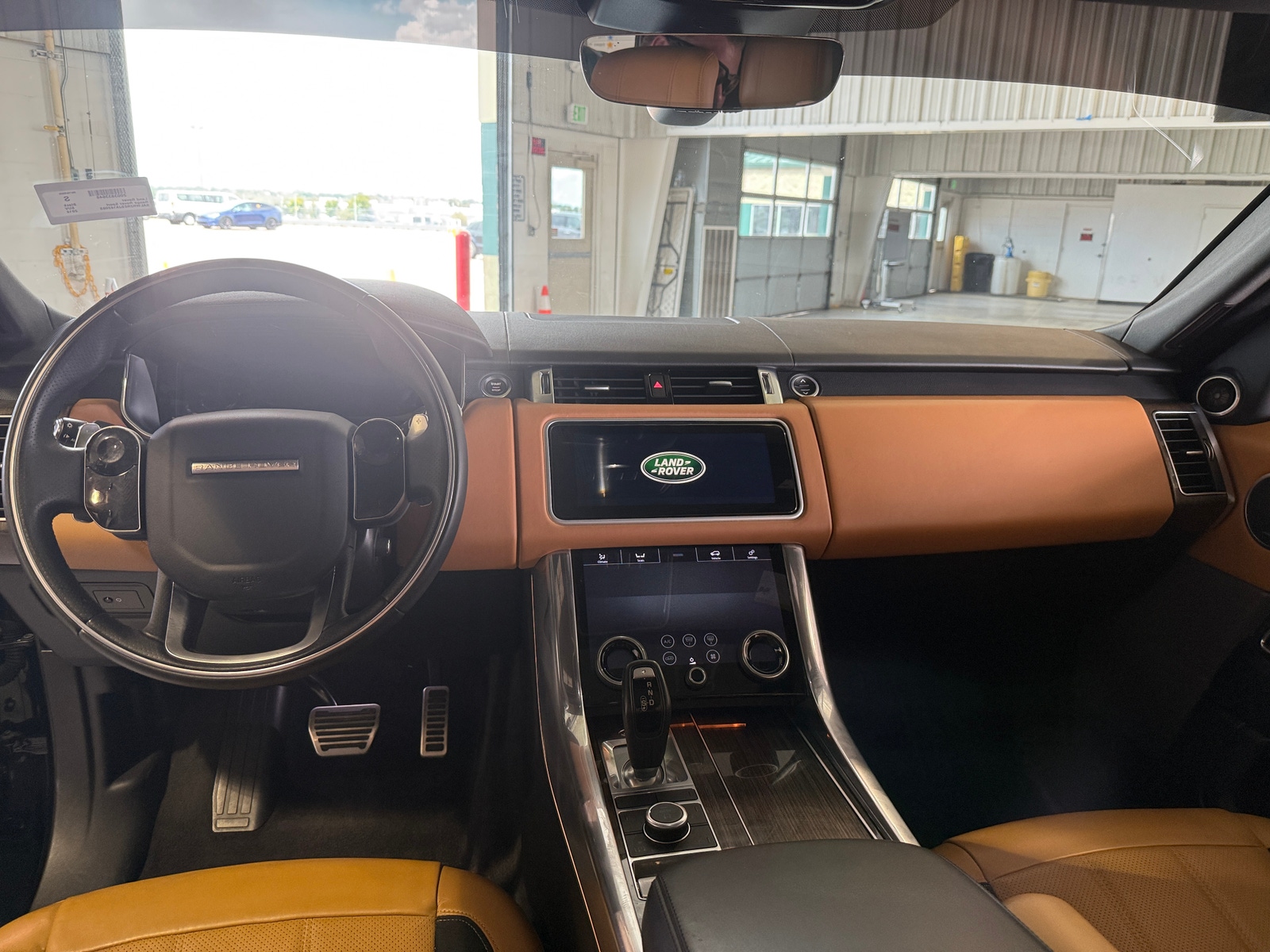 Thumbnail: 2018 Land Rover Range Rover Sport - 2