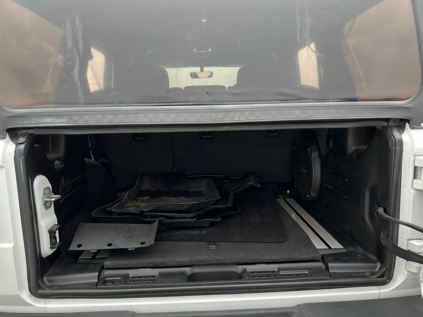 Thumbnail: 2021 Jeep Wrangler - 7