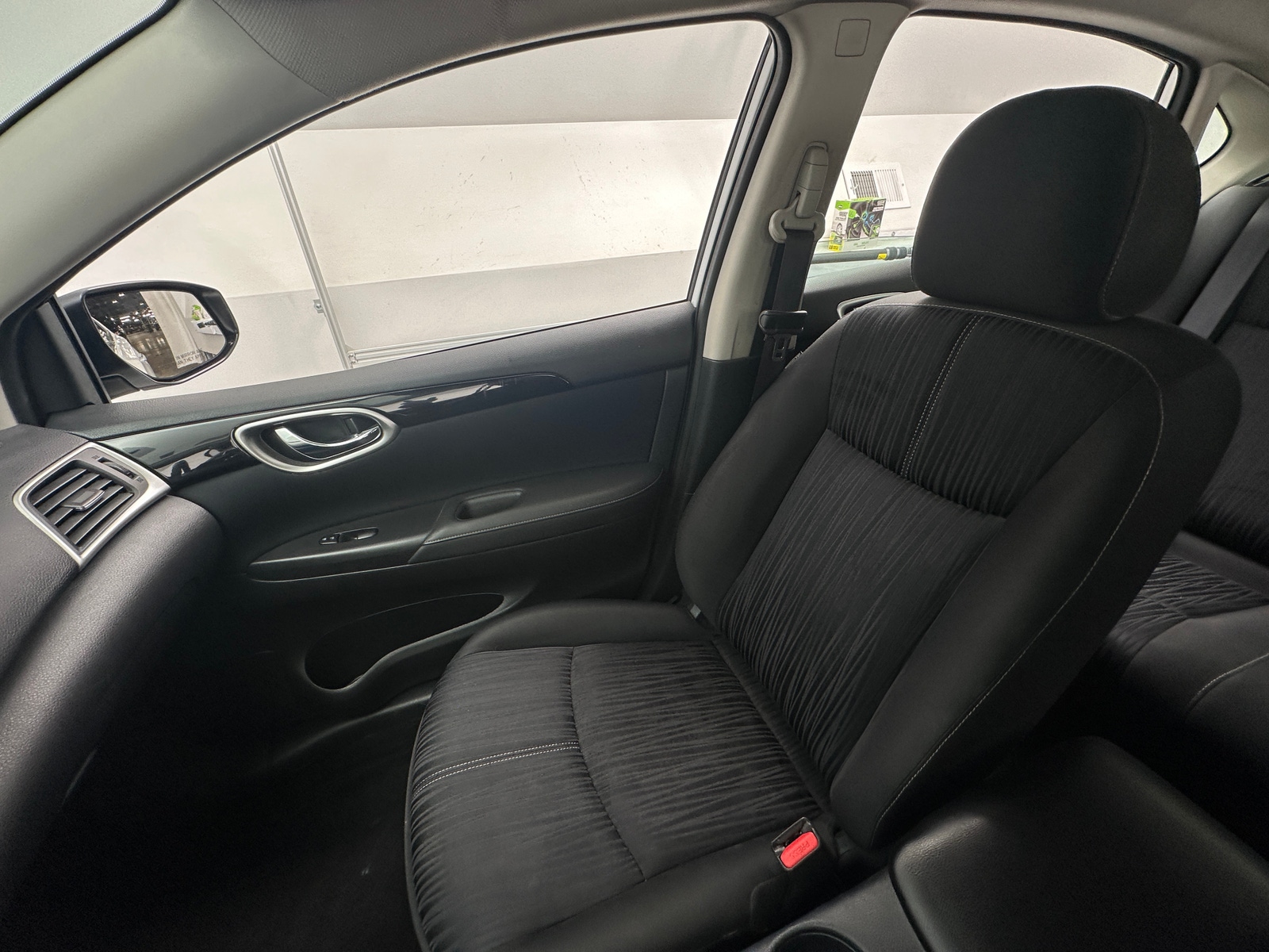 Thumbnail: 2017 Nissan Sentra - 2