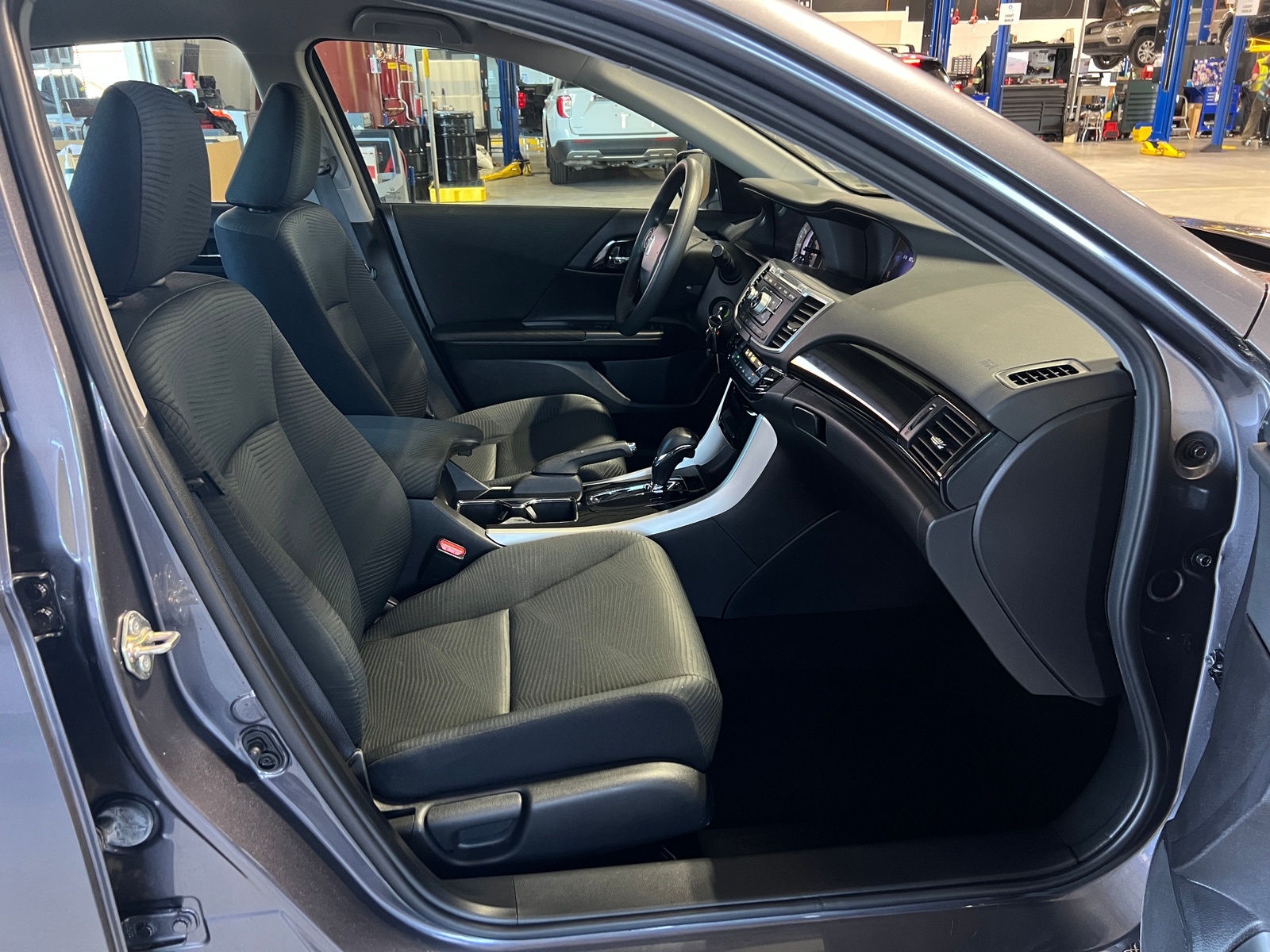 Thumbnail: 2017 Honda Accord - 2
