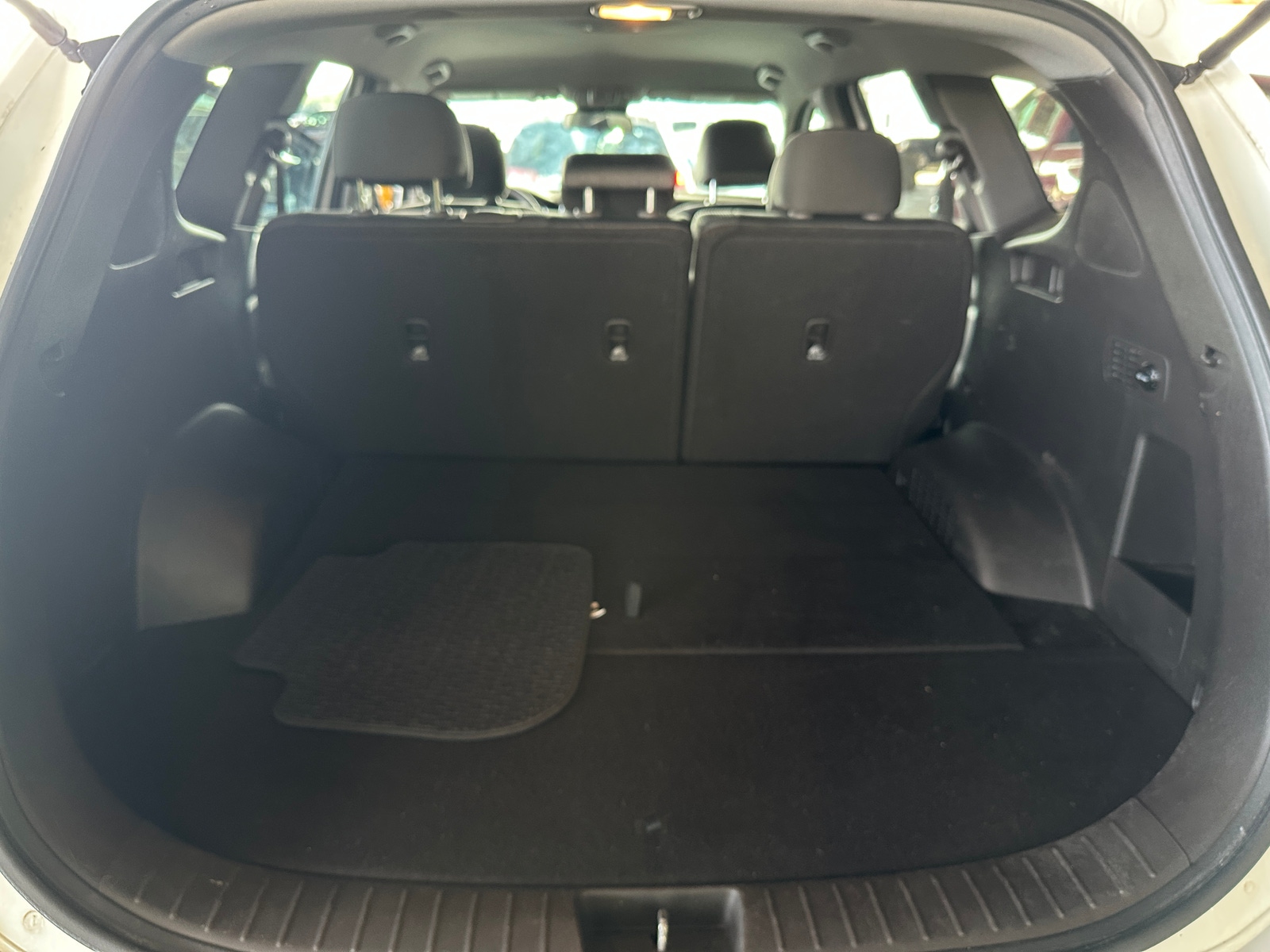 Thumbnail: 2019 Hyundai Santa Fe - 7