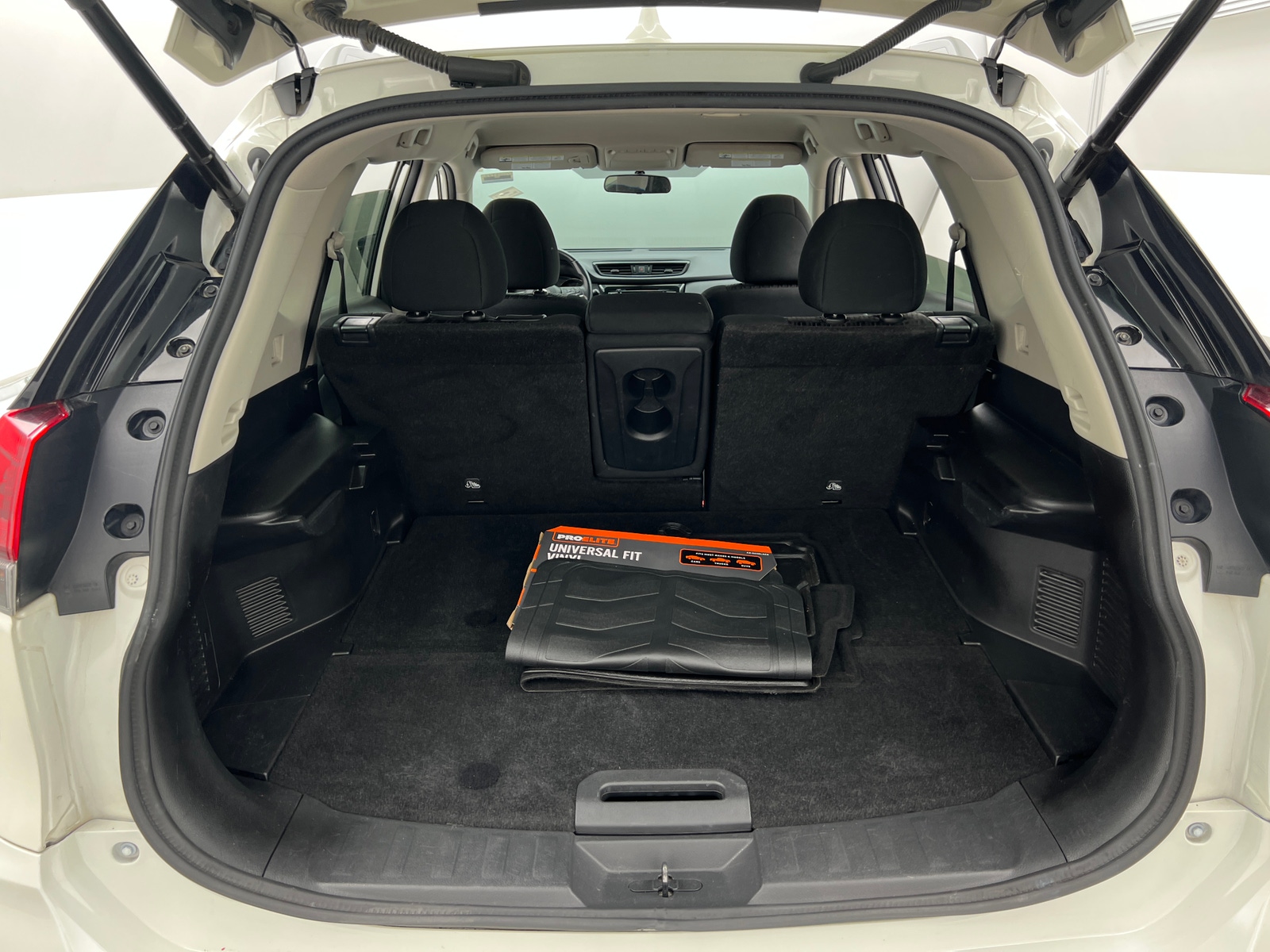 Thumbnail: 2018 Nissan Rogue - 7