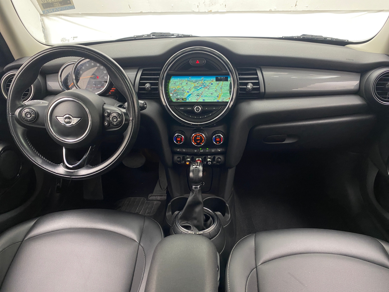 Thumbnail: 2016 MINI Cooper Hardtop - 2