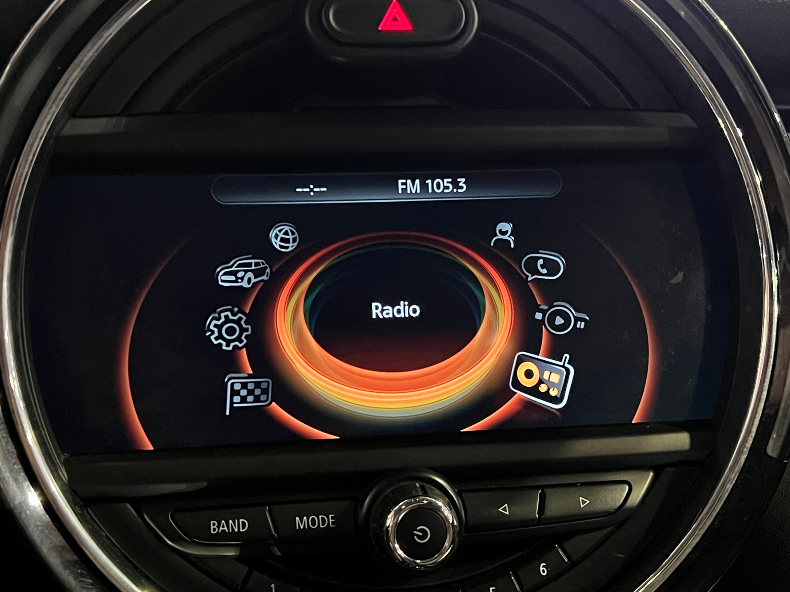 Thumbnail: 2016 MINI Cooper Hardtop - 3