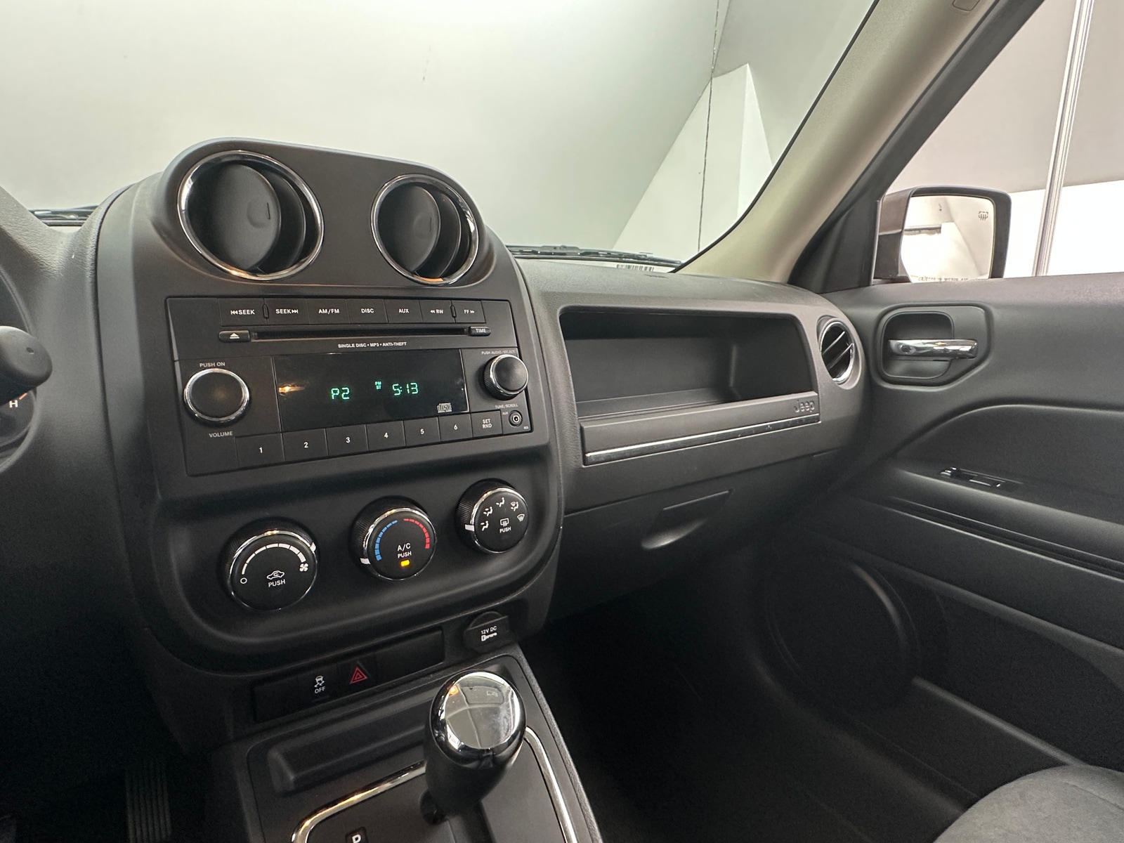 Thumbnail: 2015 Jeep Patriot - 4