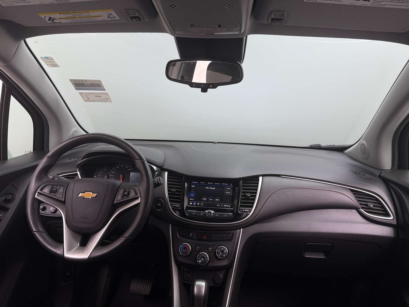 Thumbnail: 2020 Chevrolet Trax - 3
