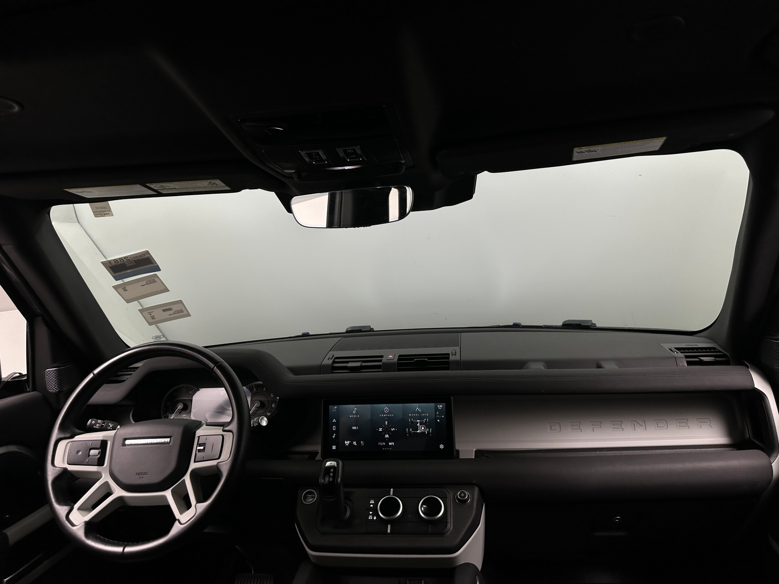Thumbnail: 2023 Land Rover Defender - 2