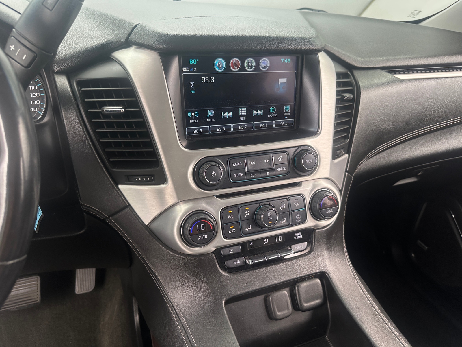 Thumbnail: 2017 GMC Yukon - 4