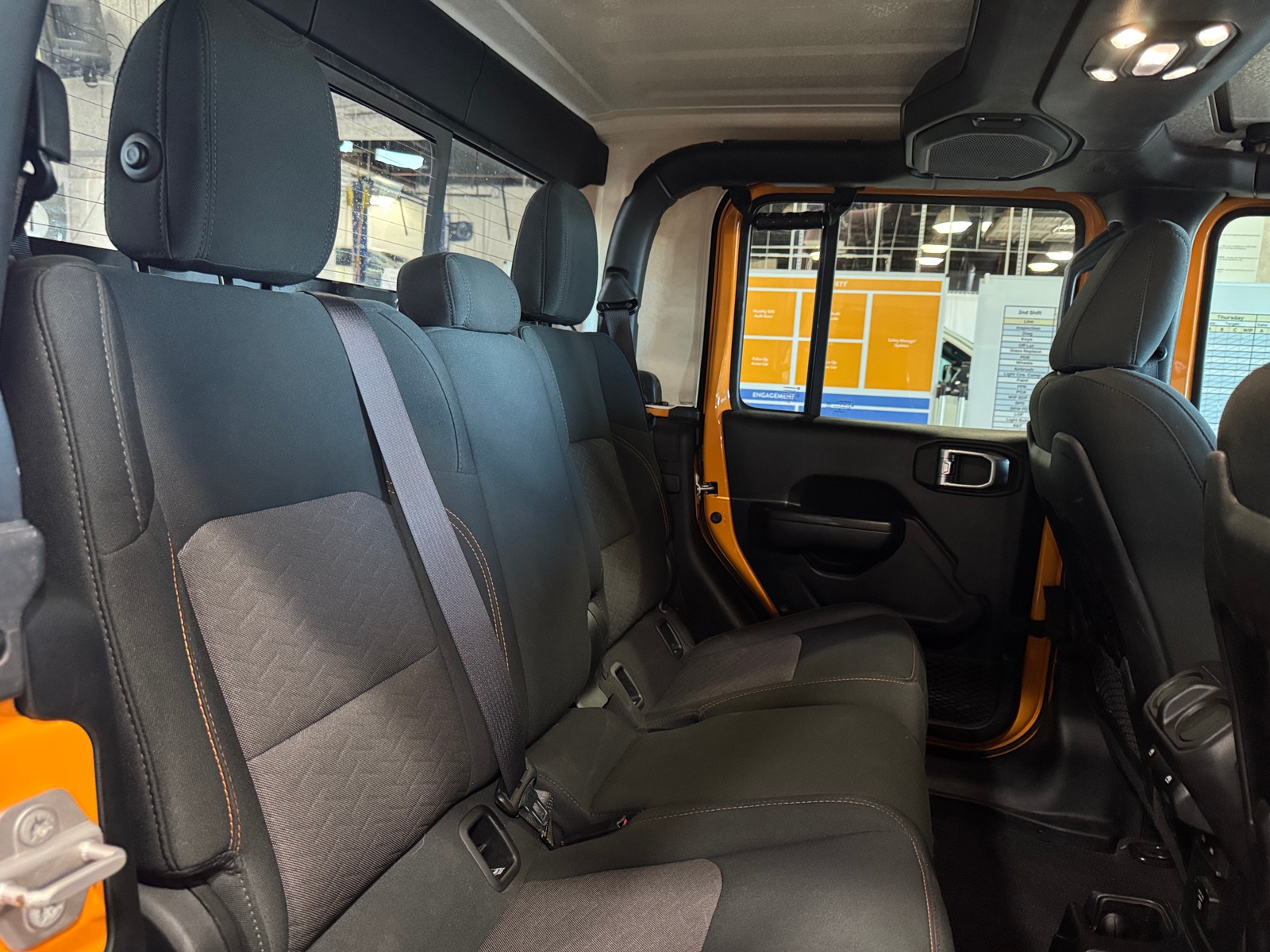 Thumbnail: 2021 Jeep Gladiator - 6