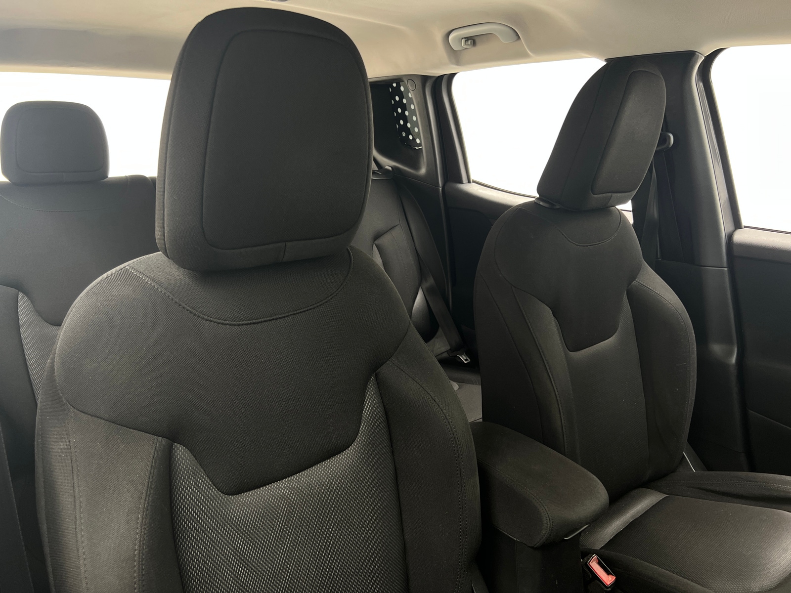 Thumbnail: 2019 Jeep Renegade - 2