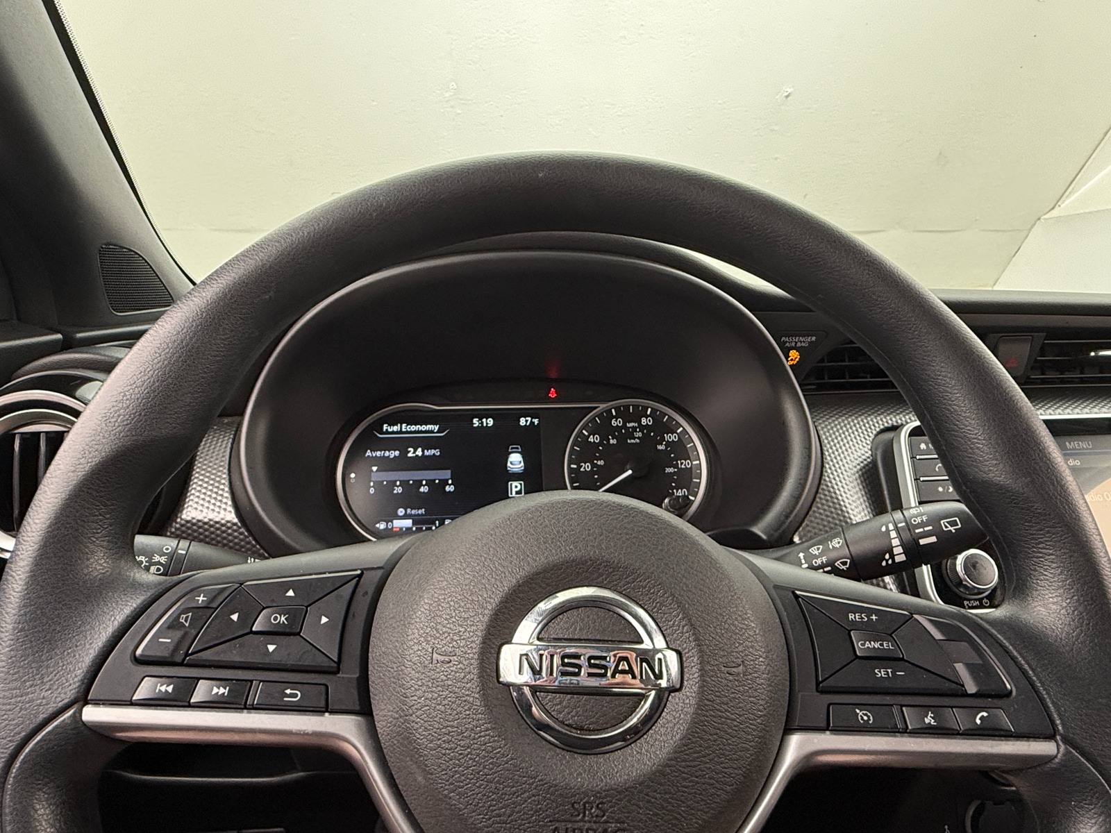 Thumbnail: 2019 Nissan Kicks - 5
