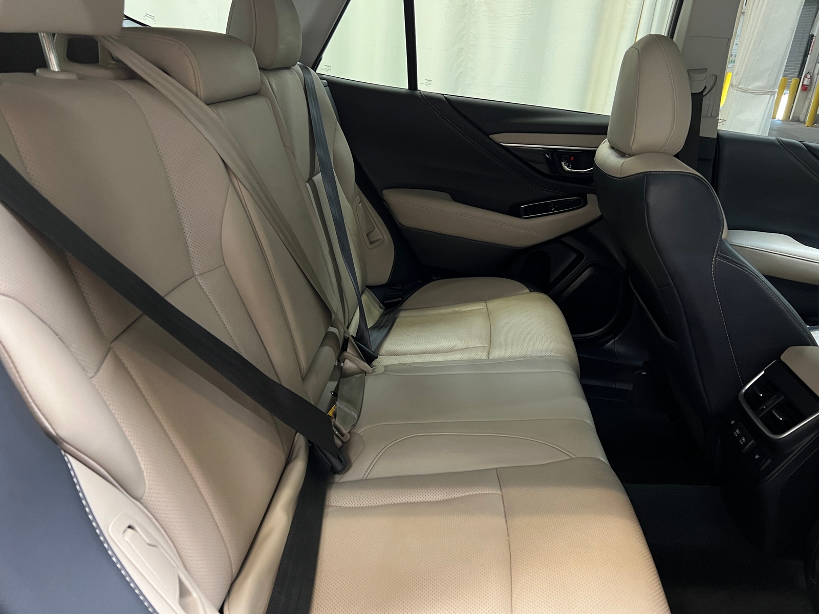 Thumbnail: 2022 Subaru Outback - 5