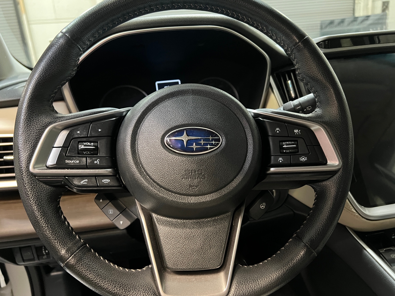 Thumbnail: 2022 Subaru Outback - 4
