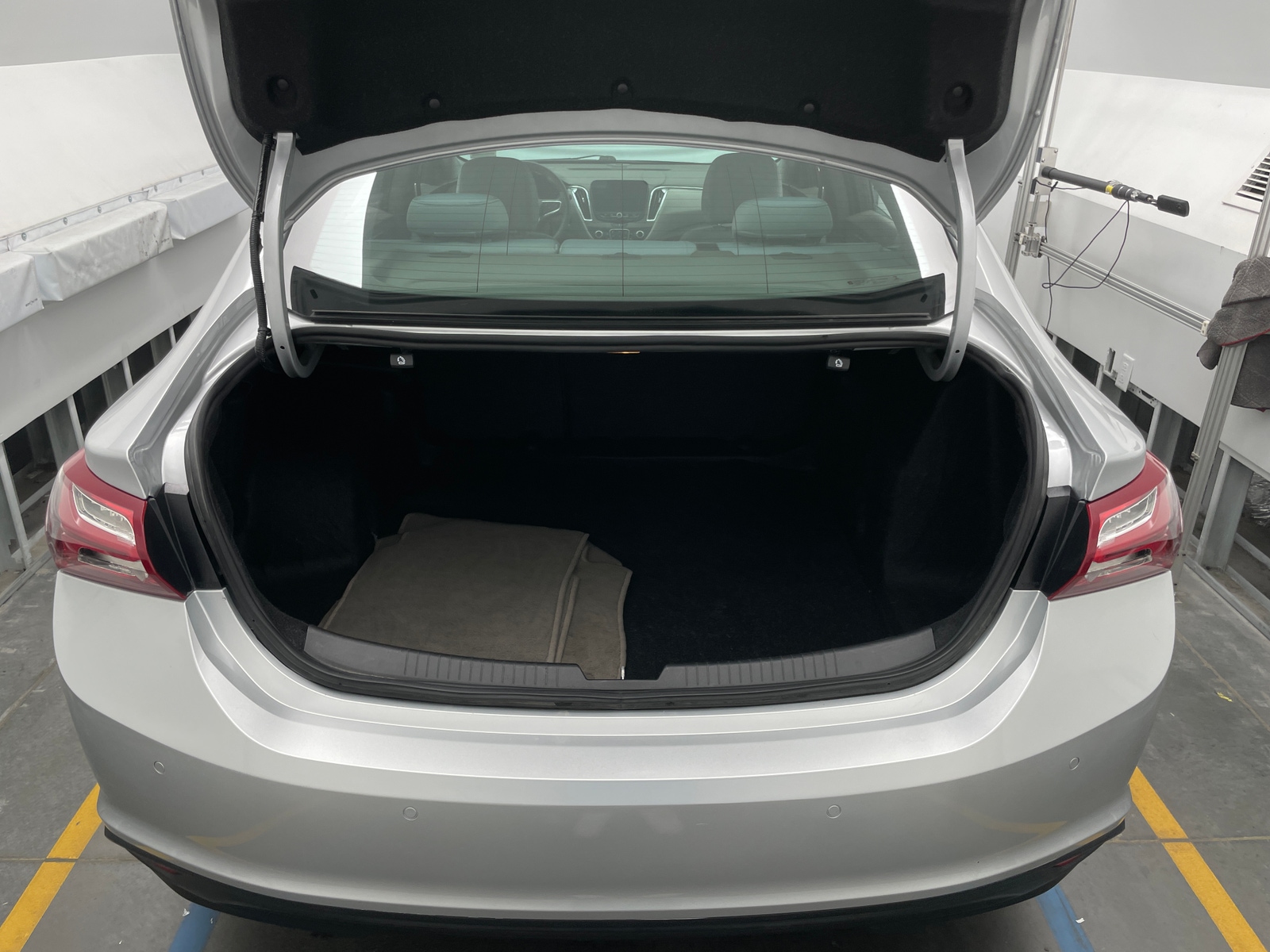 Thumbnail: 2021 Chevrolet Malibu - 7