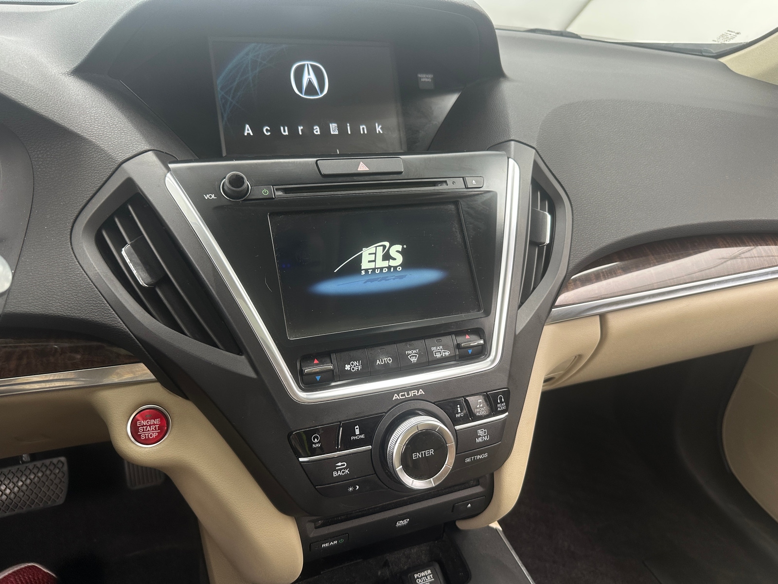 Thumbnail: 2017 Acura MDX - 3