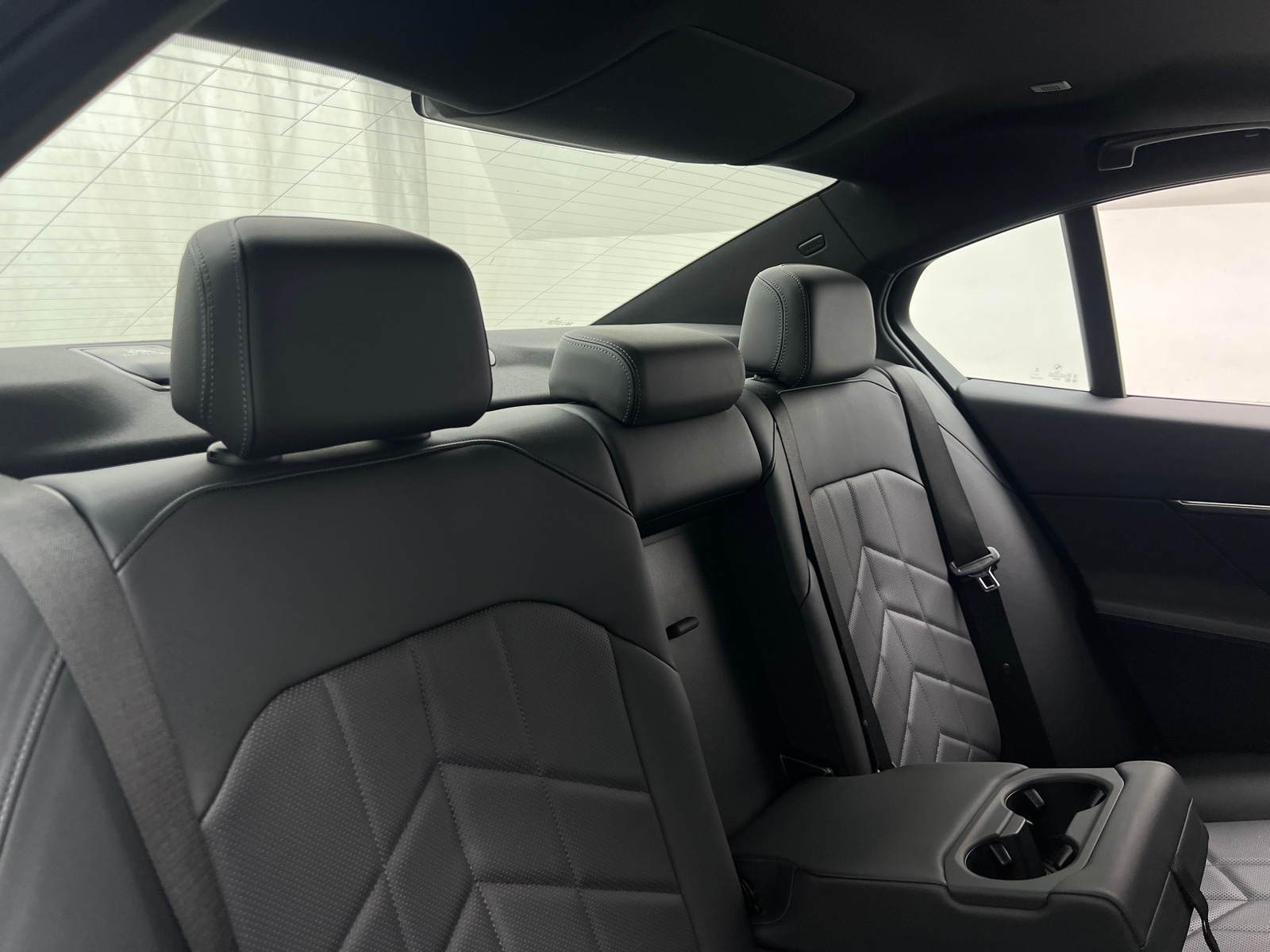 Thumbnail: 2024 BMW i5 - 5