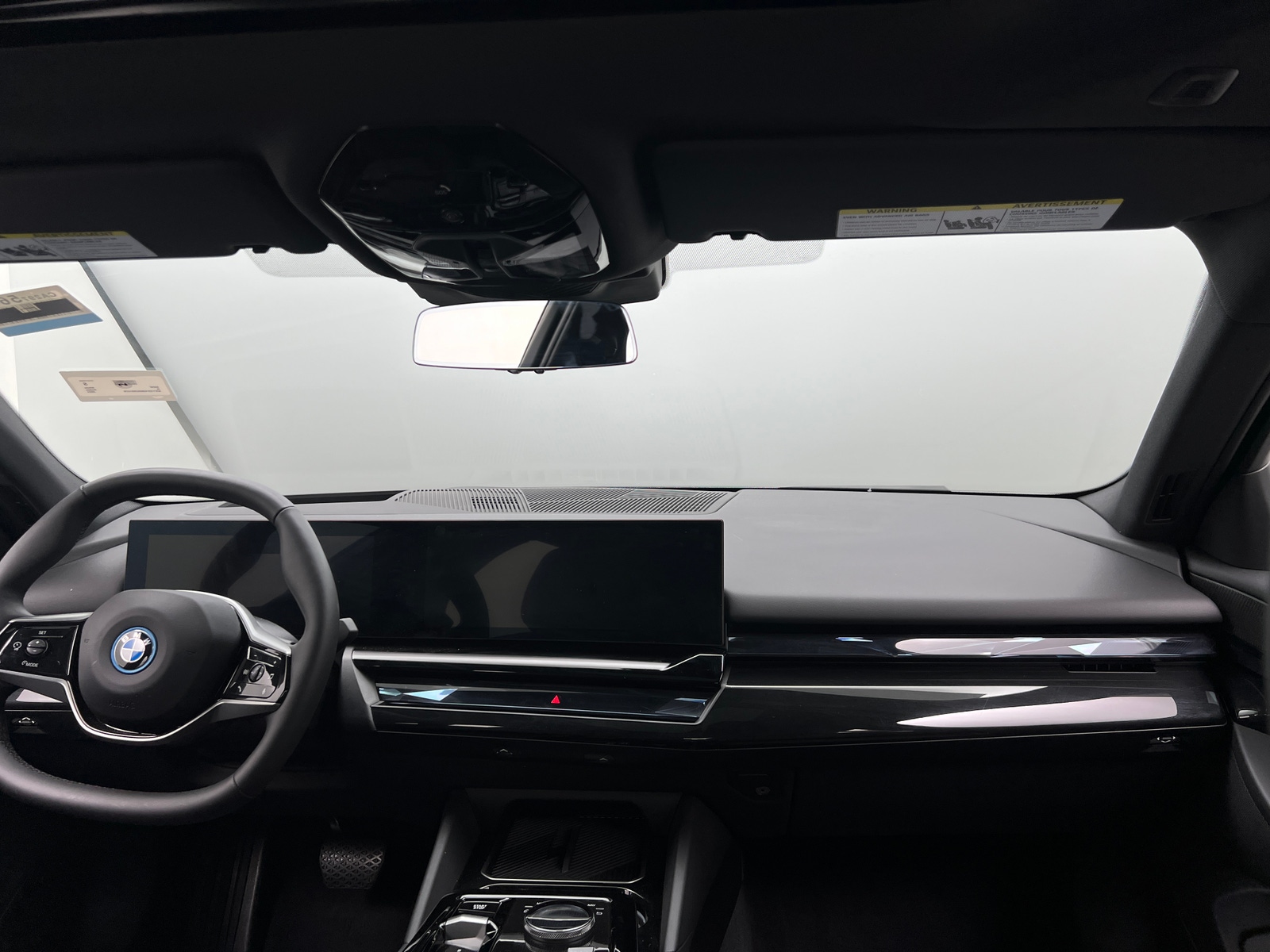 Thumbnail: 2024 BMW i5 - 2