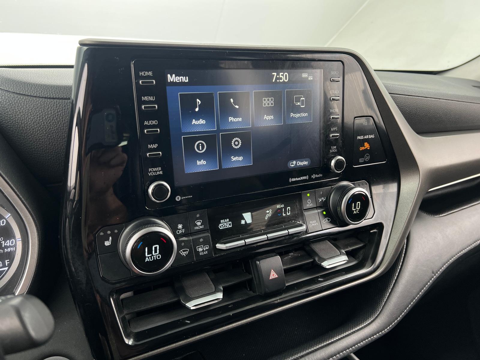 Thumbnail: 2021 Toyota Highlander - 3