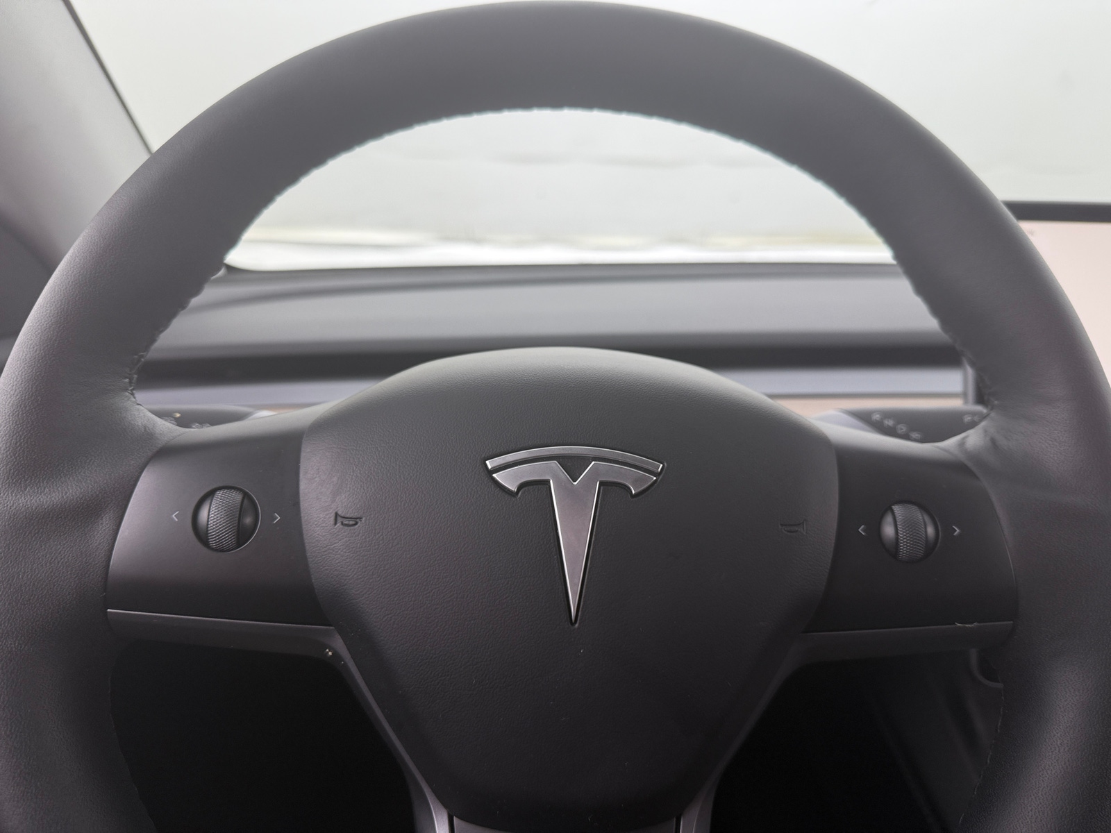 Thumbnail: 2023 Tesla Model Y - 3