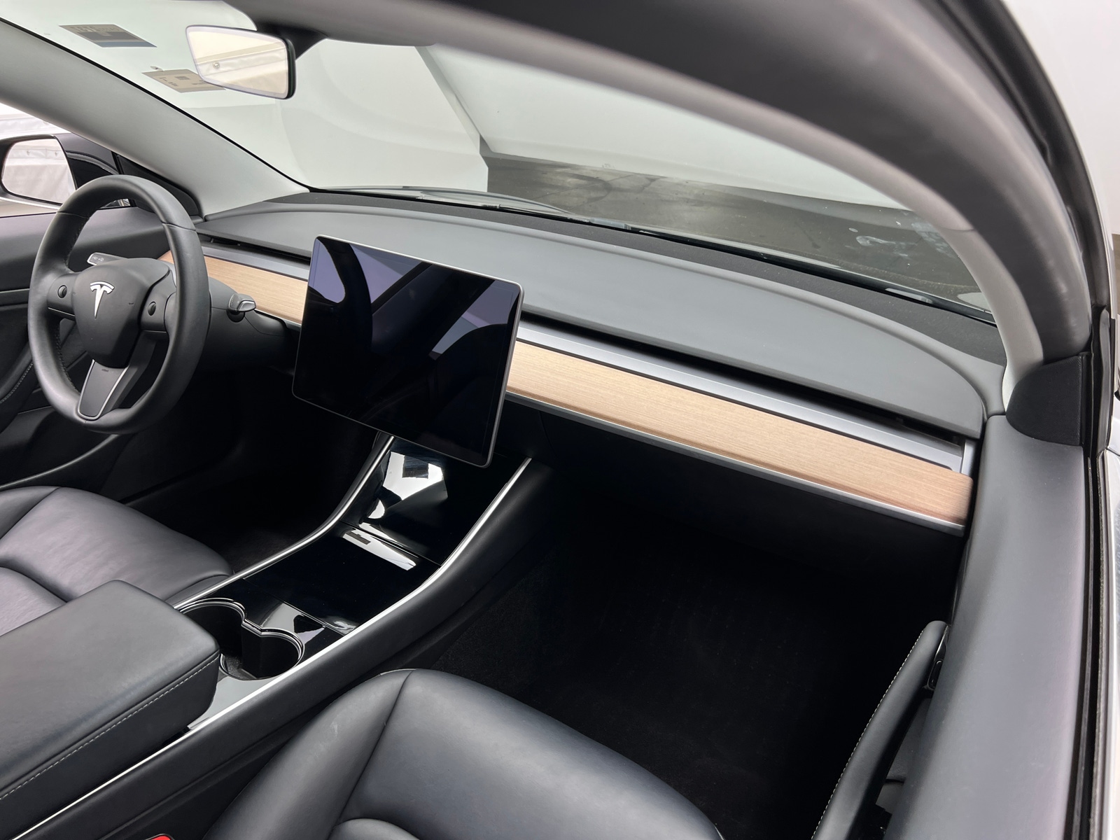 Thumbnail: 2020 Tesla Model 3 - 2