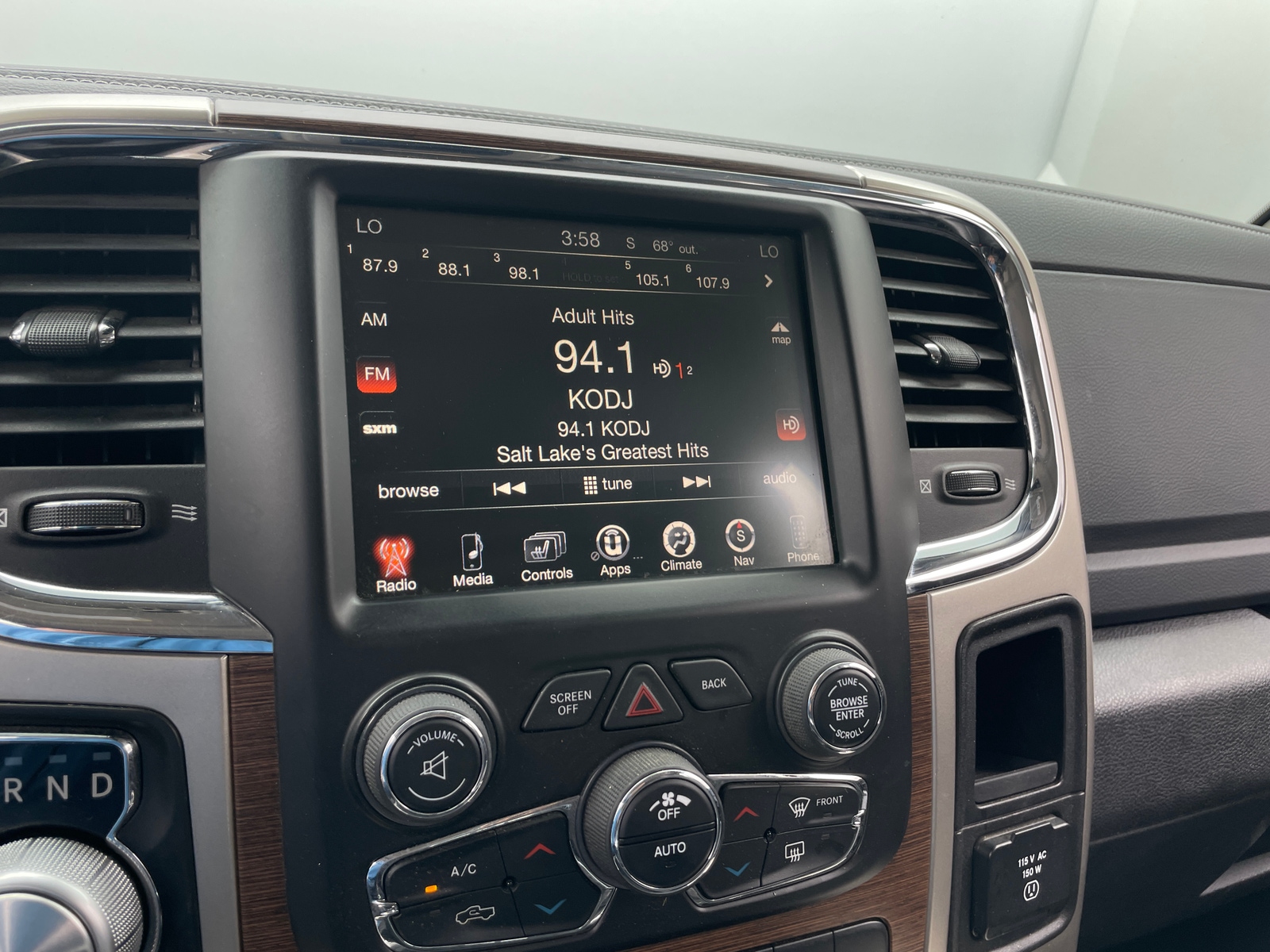 Thumbnail: 2015 RAM 1500 - 3
