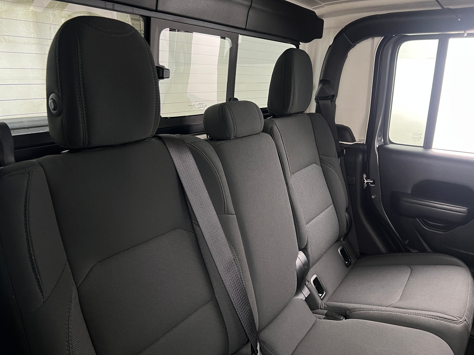 Thumbnail: 2021 Jeep Gladiator - 6