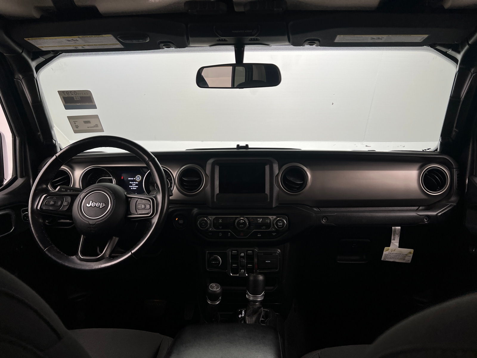 Thumbnail: 2021 Jeep Gladiator - 3
