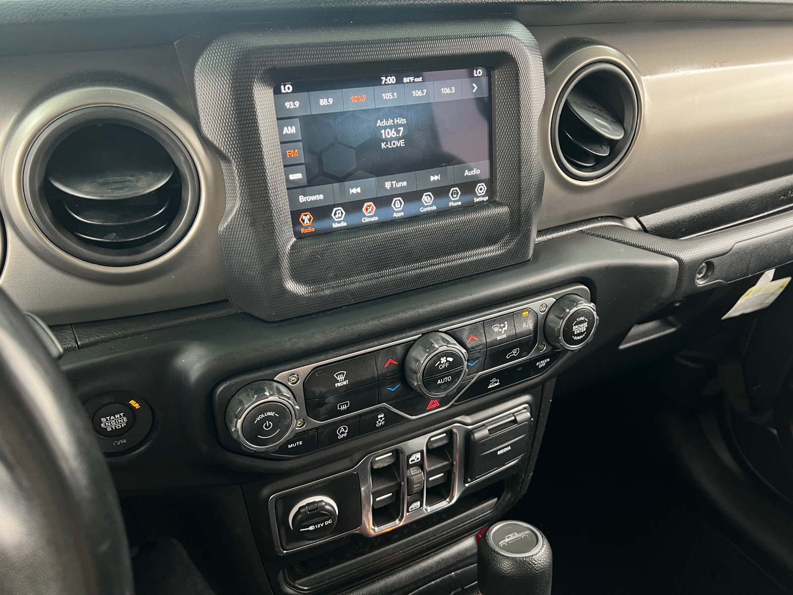 Thumbnail: 2021 Jeep Gladiator - 4