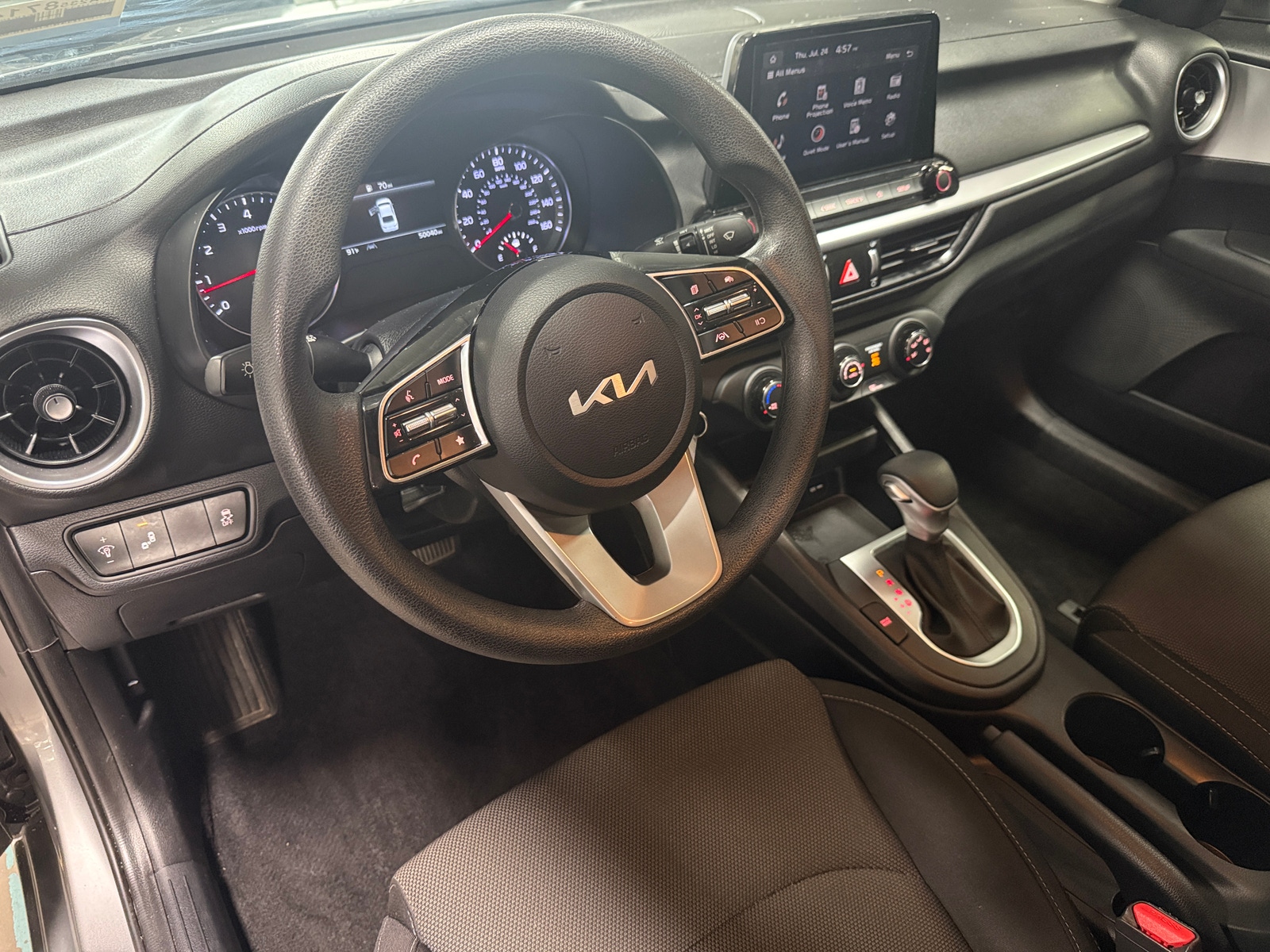 Thumbnail: 2023 Kia Forte - 3