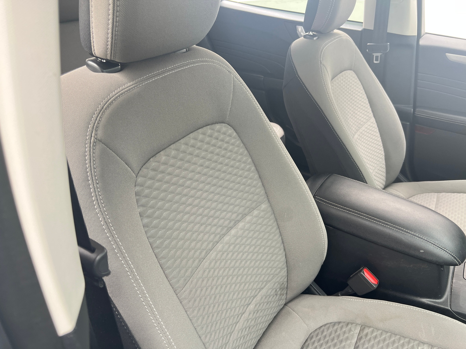 Thumbnail: 2021 Ford Escape - 2