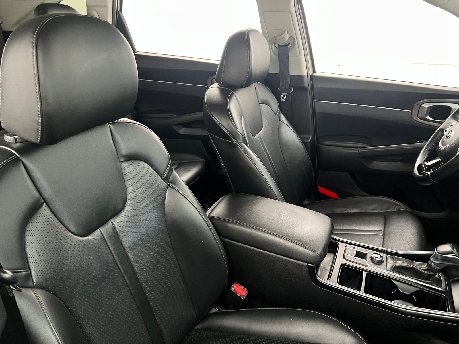 Thumbnail: 2021 Kia Sorento - 2