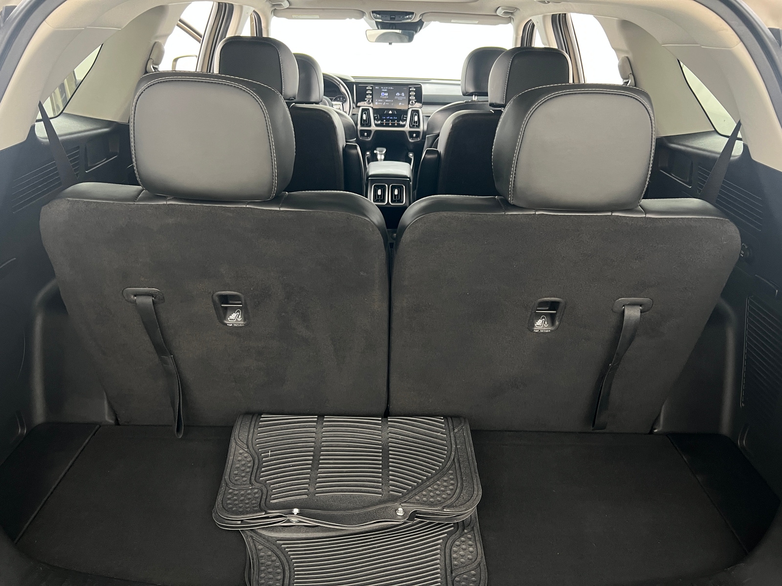 Thumbnail: 2021 Kia Sorento - 7