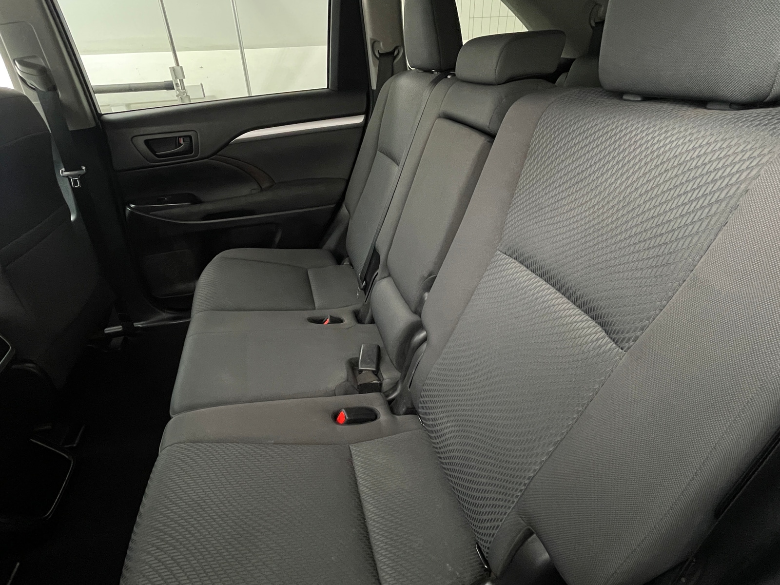 Thumbnail: 2019 Toyota Highlander - 6