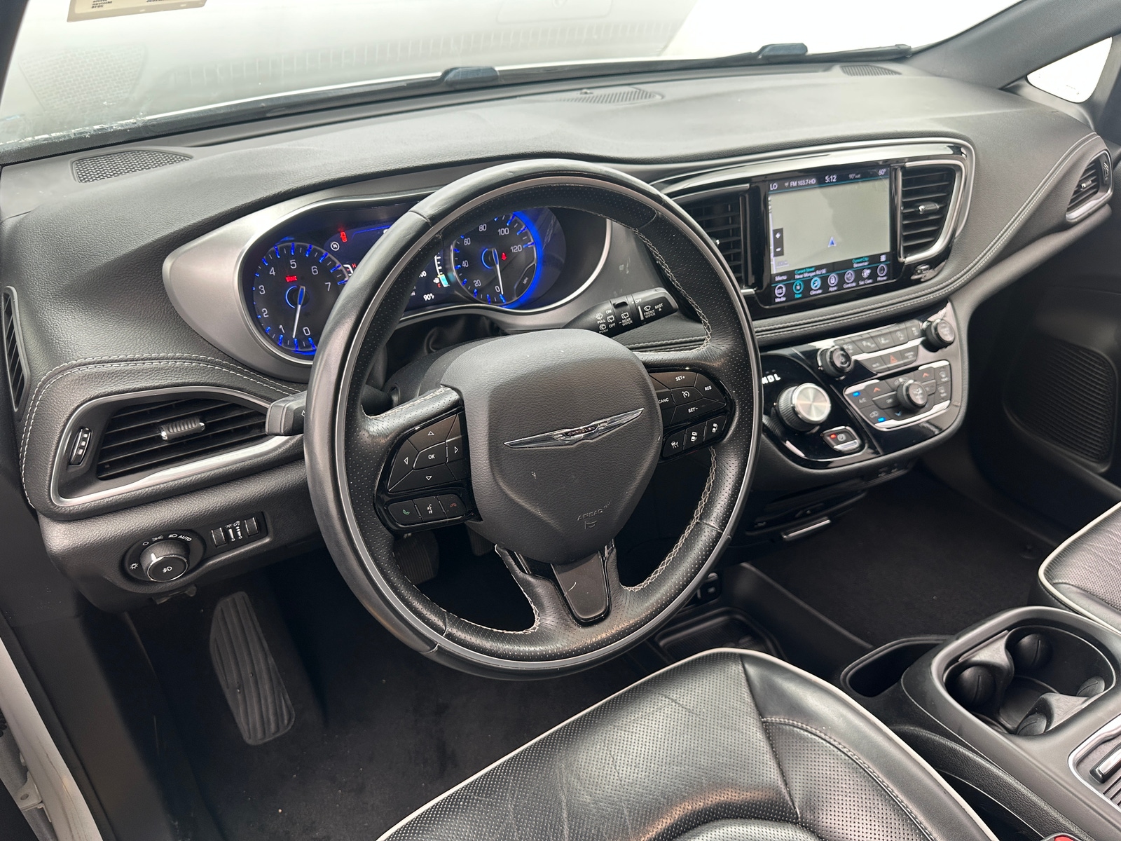 Thumbnail: 2018 Chrysler Pacifica - 2