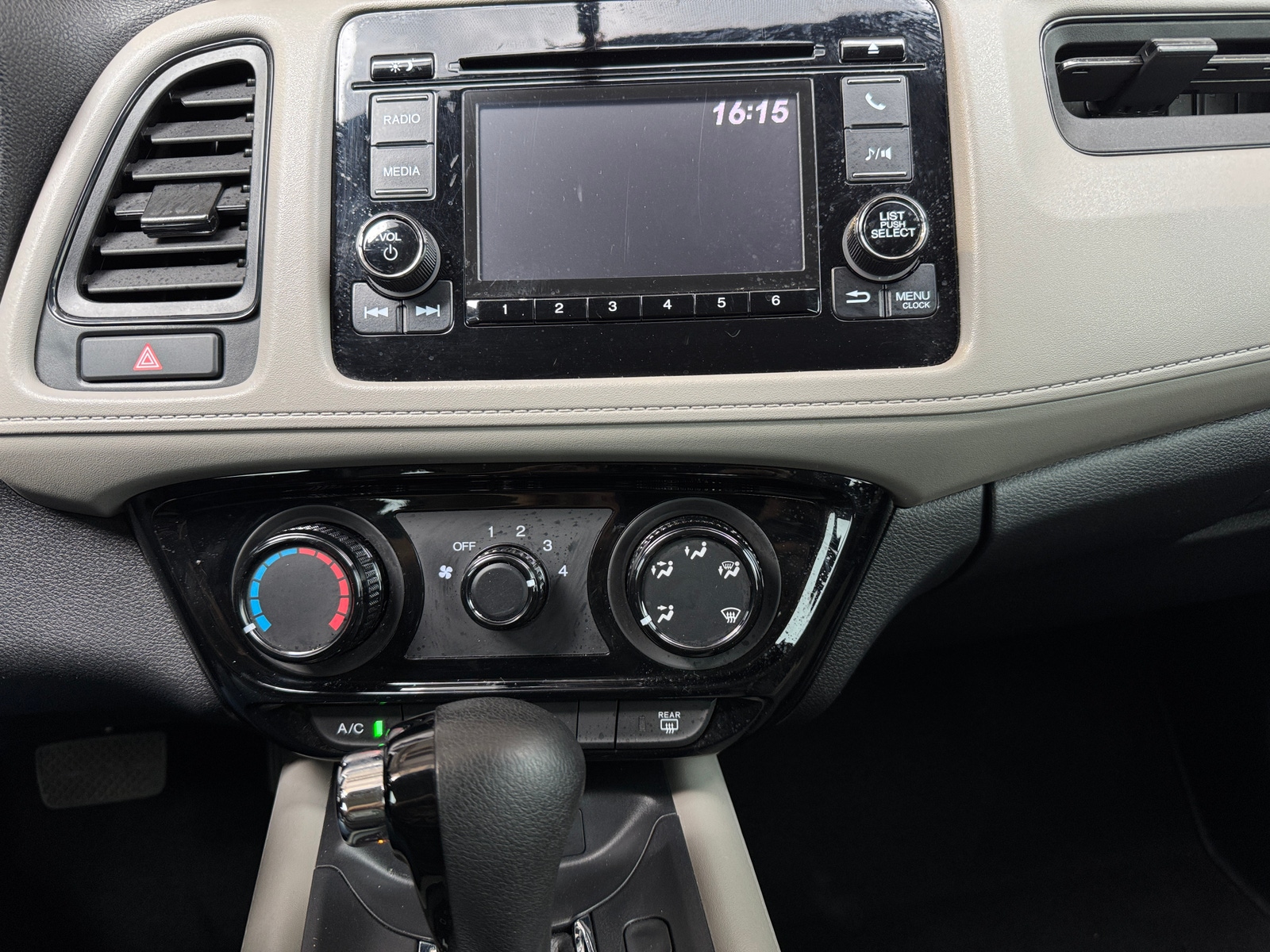 Thumbnail: 2020 Honda HR-V - 4