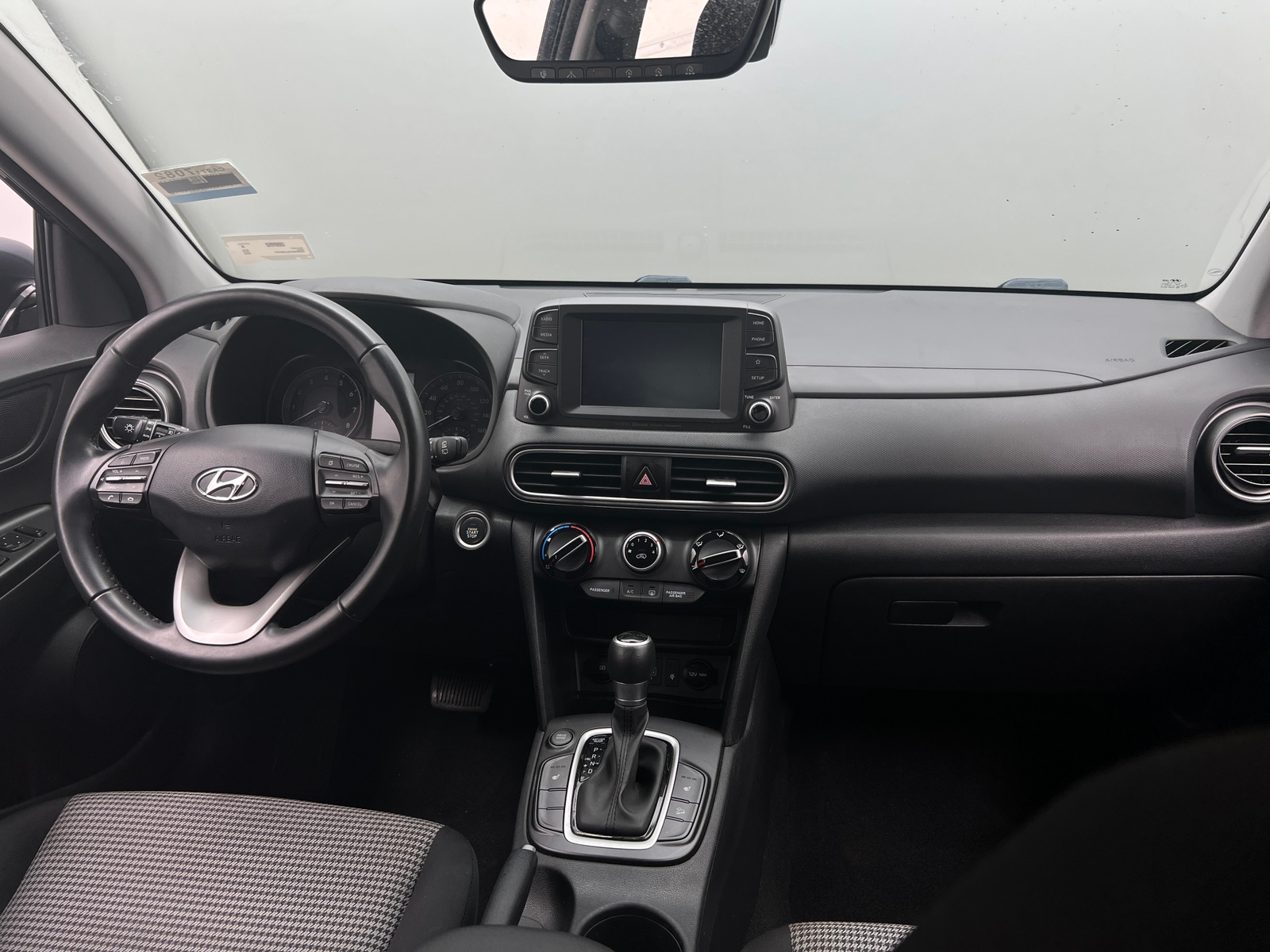 Thumbnail: 2020 Hyundai Kona - 3