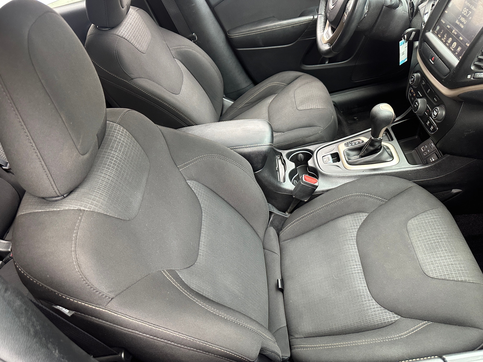 Thumbnail: 2016 Jeep Cherokee - 2