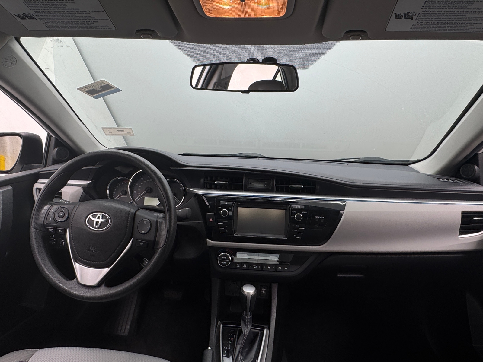 Thumbnail: 2016 Toyota Corolla - 3