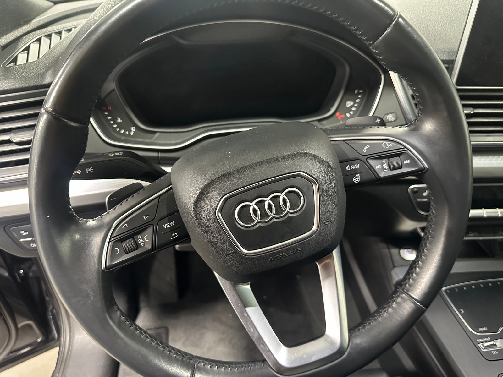 Thumbnail: 2020 Audi Q5 - 4