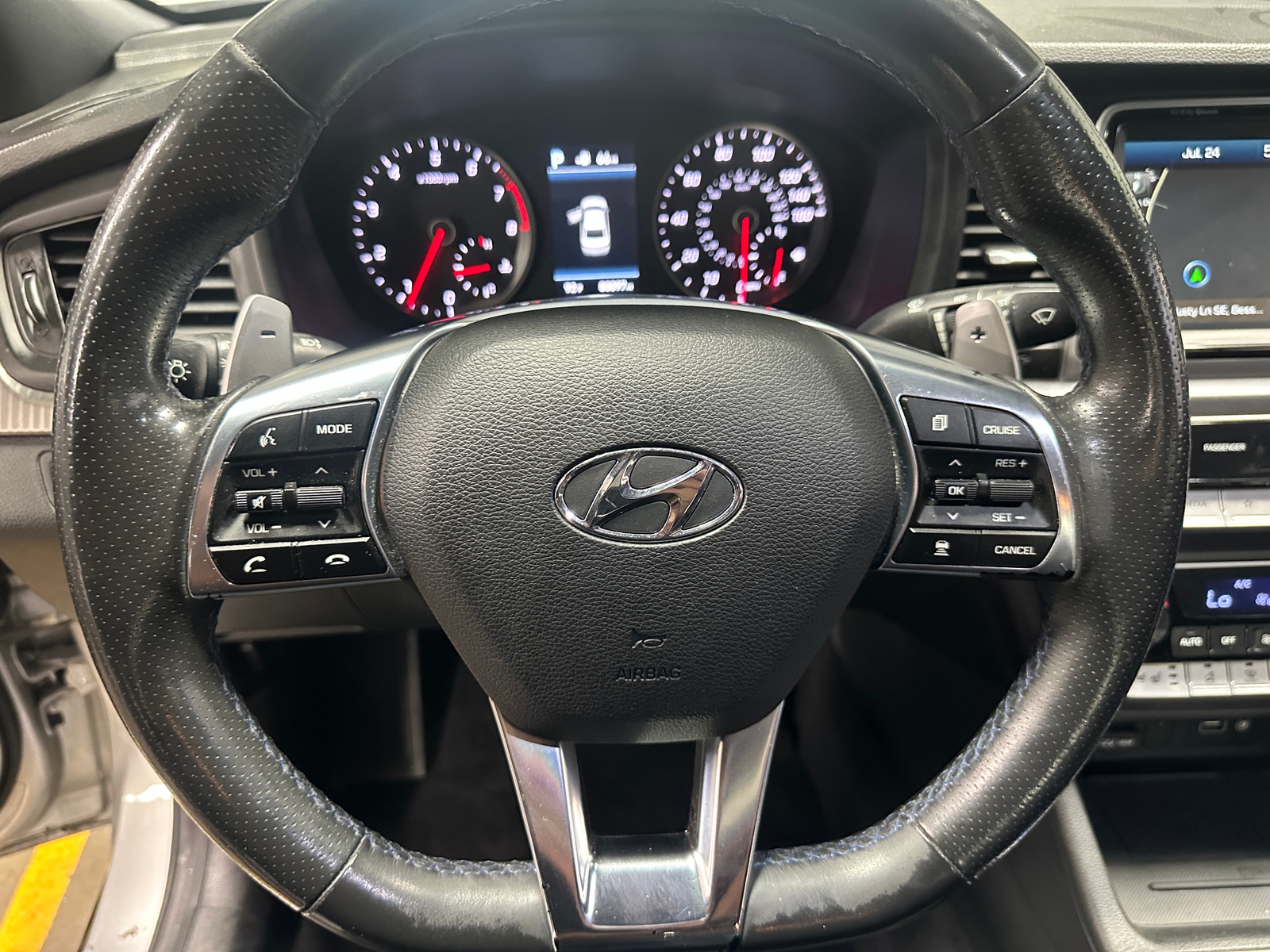 Thumbnail: 2018 Hyundai Sonata - 4